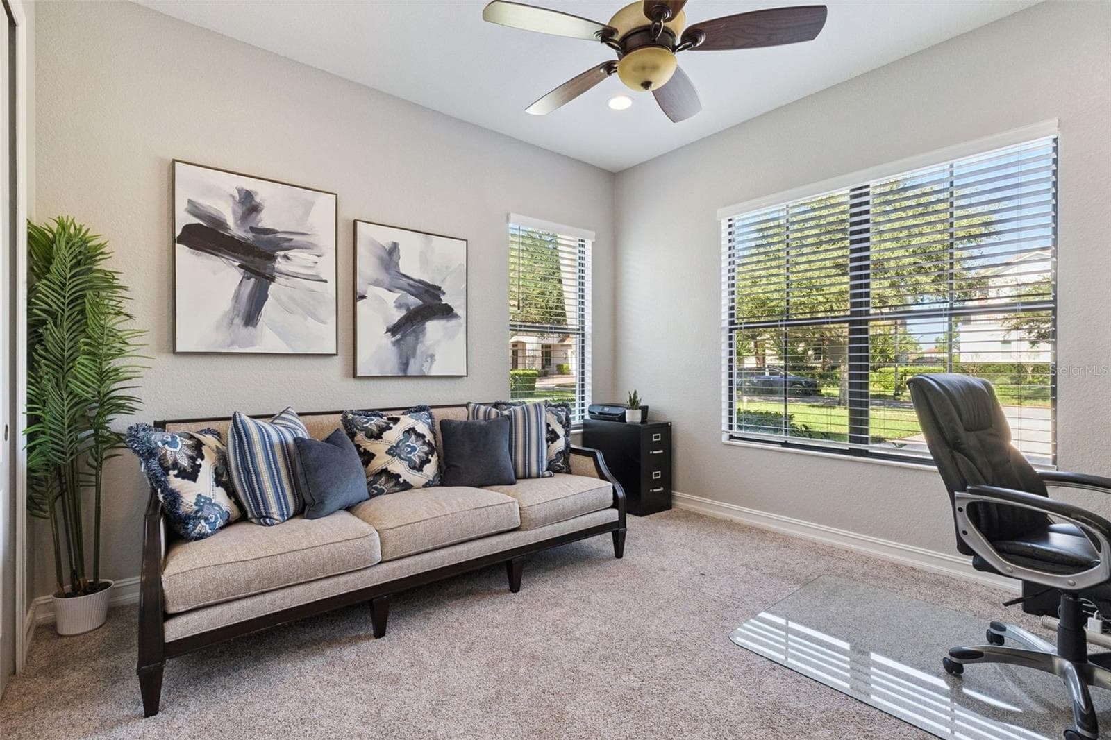 Single Family Residence at 10919 MOBBERLEY CIR, ORLANDO, photo 6 of 63