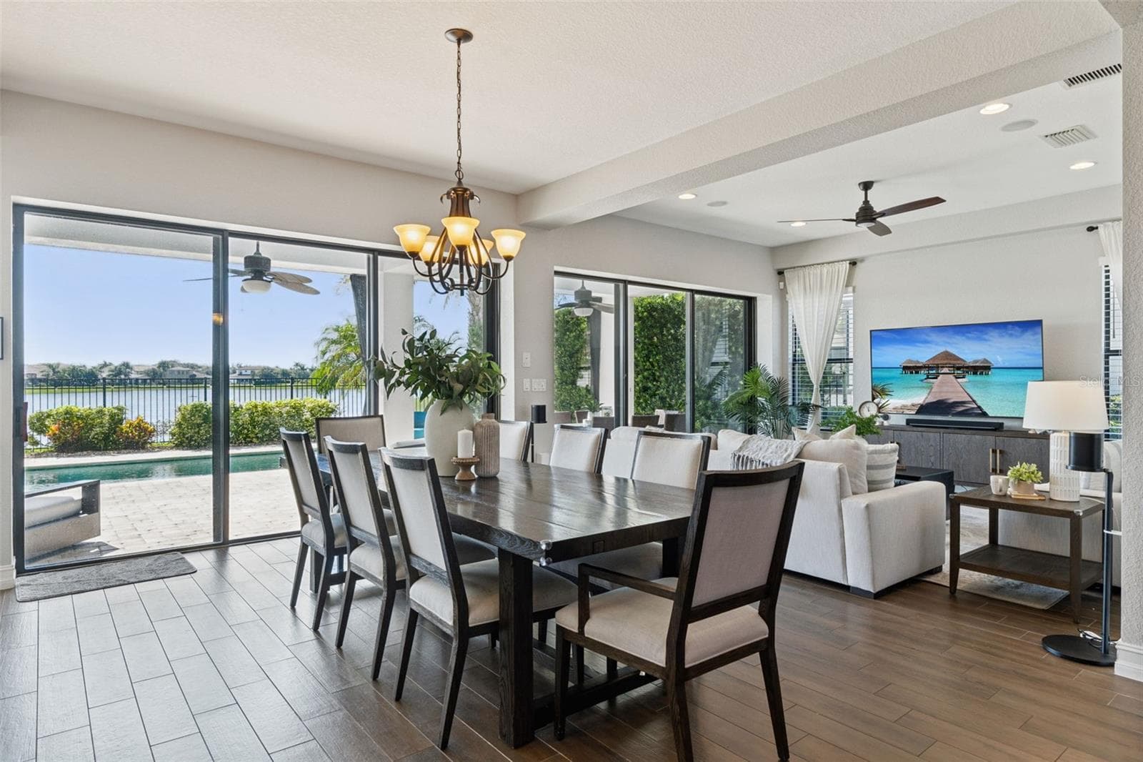 Single Family Residence at 10919 MOBBERLEY CIR, ORLANDO, photo 11 of 63