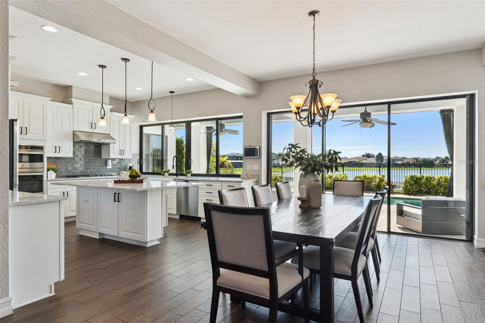 Single Family Residence at 10919 MOBBERLEY CIR, ORLANDO, photo 13 of 63