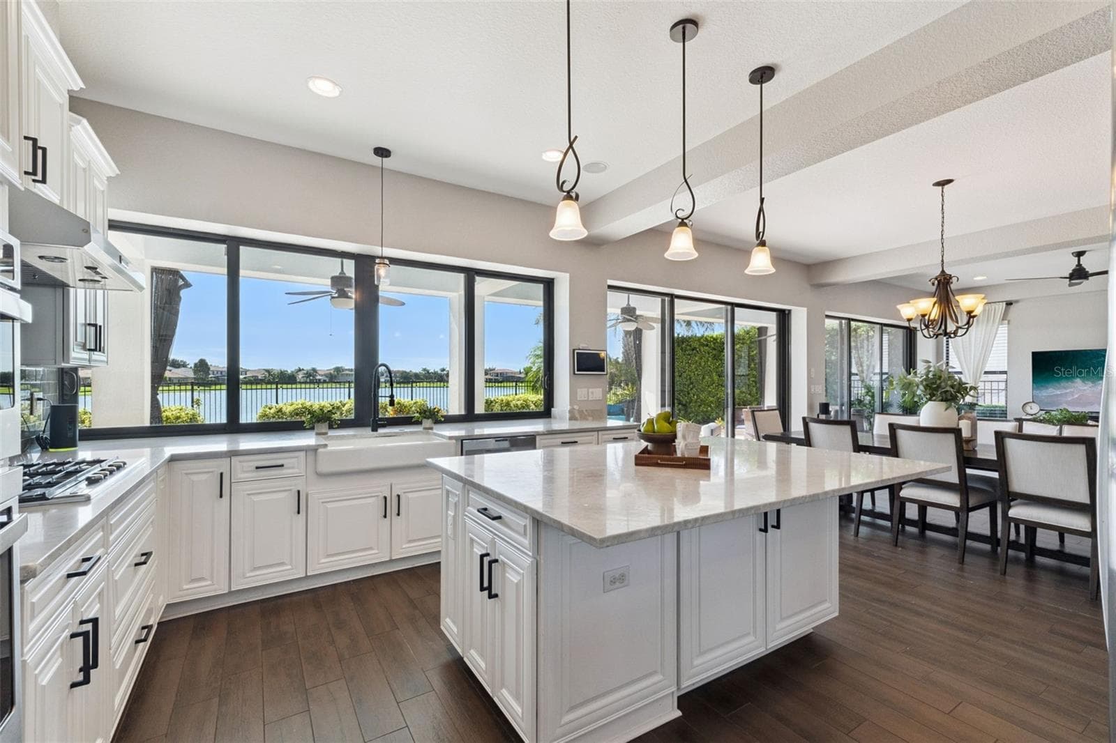Single Family Residence at 10919 MOBBERLEY CIR, ORLANDO, photo 15 of 63