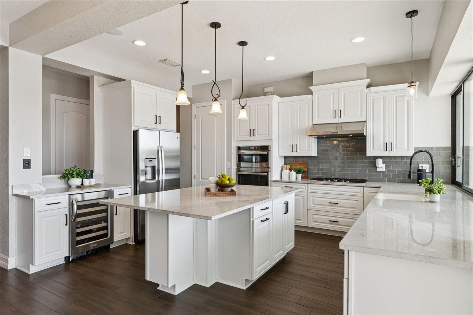 Single Family Residence at 10919 MOBBERLEY CIR, ORLANDO, photo 16 of 63