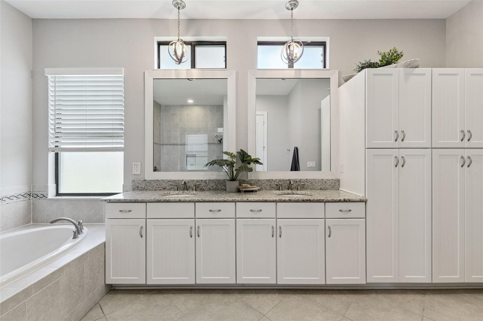 Single Family Residence at 10919 MOBBERLEY CIR, ORLANDO, photo 22 of 63