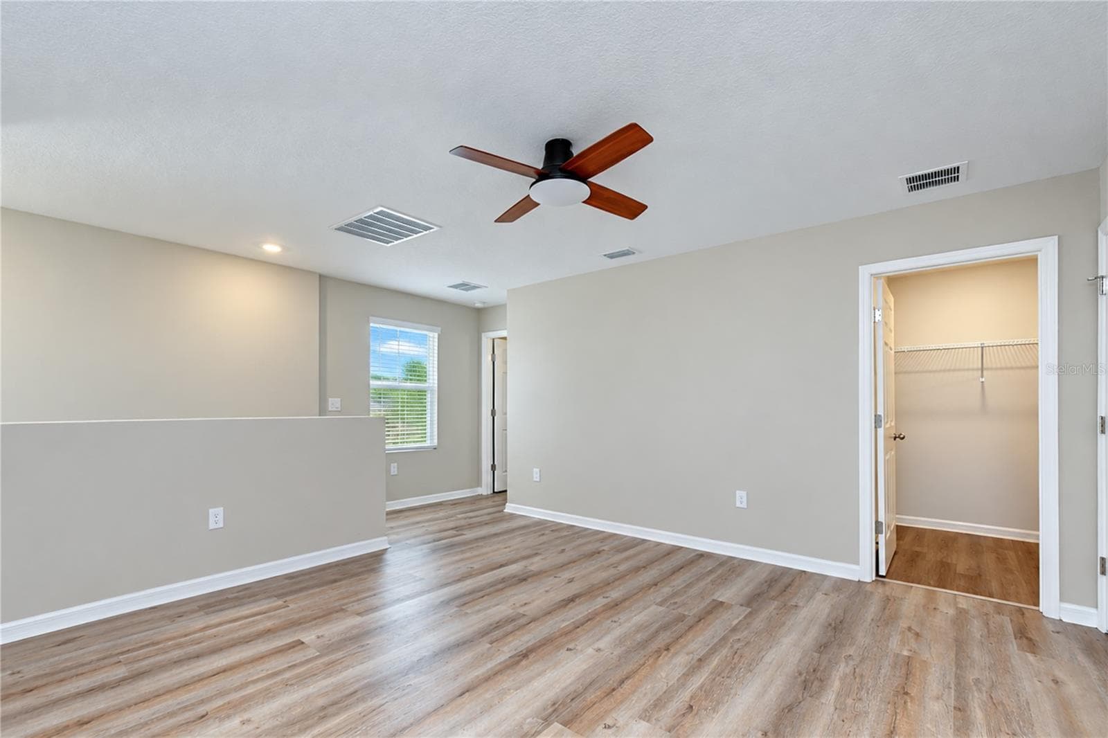 Loft offers options to suit changing household needs. - 11484 BROOK EDGE AVE, RIVERVIEW