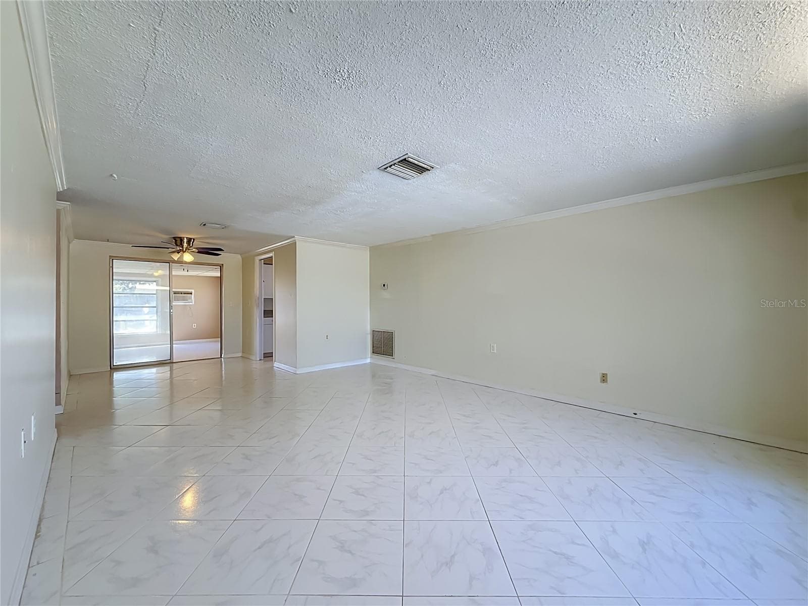 Single Family Residence at 1153 CHANCELLOR DR, HOLIDAY, photo 6 of 80