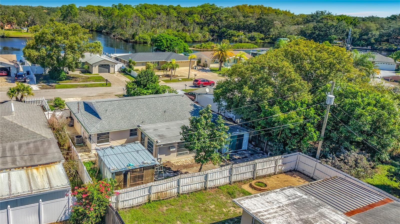 Single Family Residence at 1153 CHANCELLOR DR, HOLIDAY, photo 69 of 80