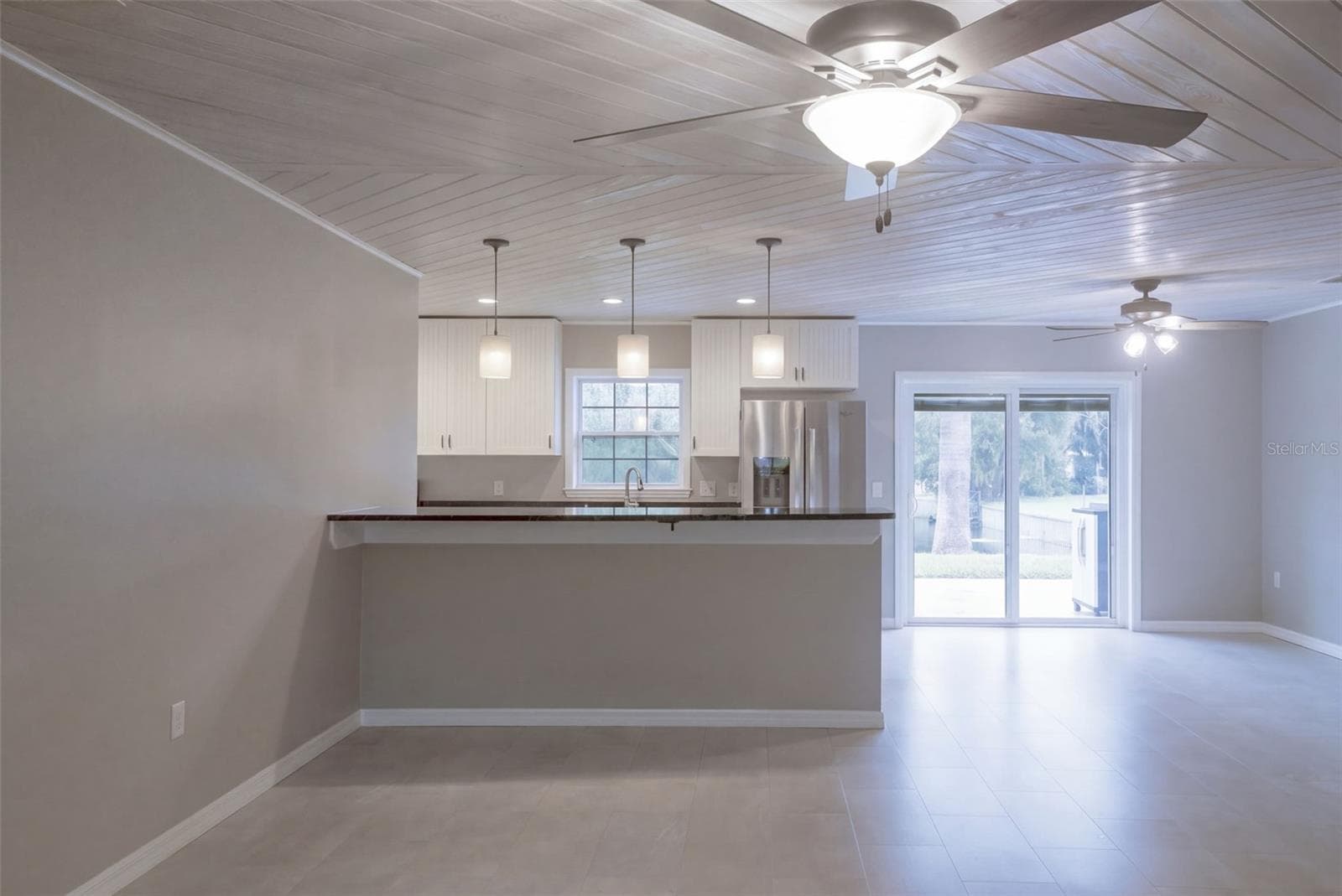 Single Family Residence at 603 N HAWLEY ST, EUSTIS, photo 7 of 48