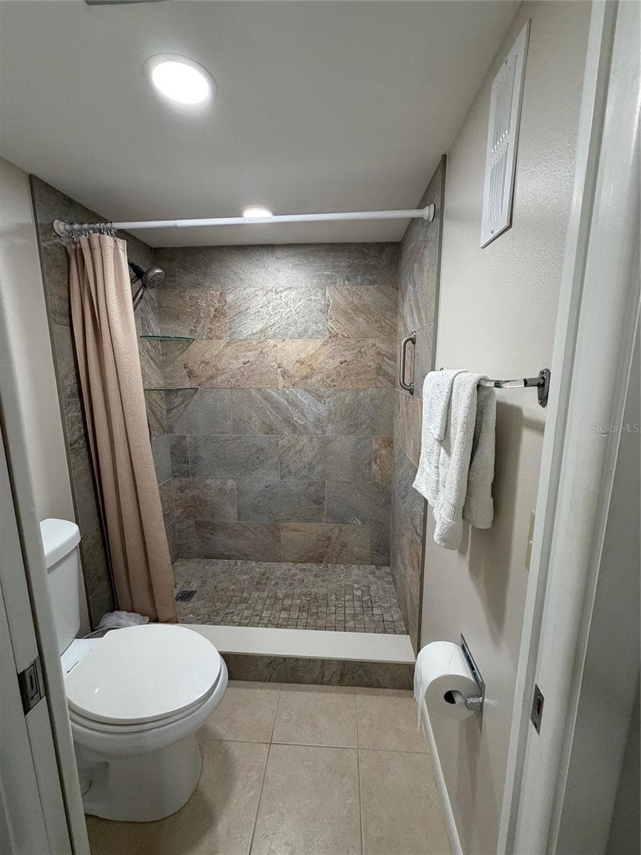 Condominium at 11945 143RD ST #7319, LARGO, photo 24 of 48