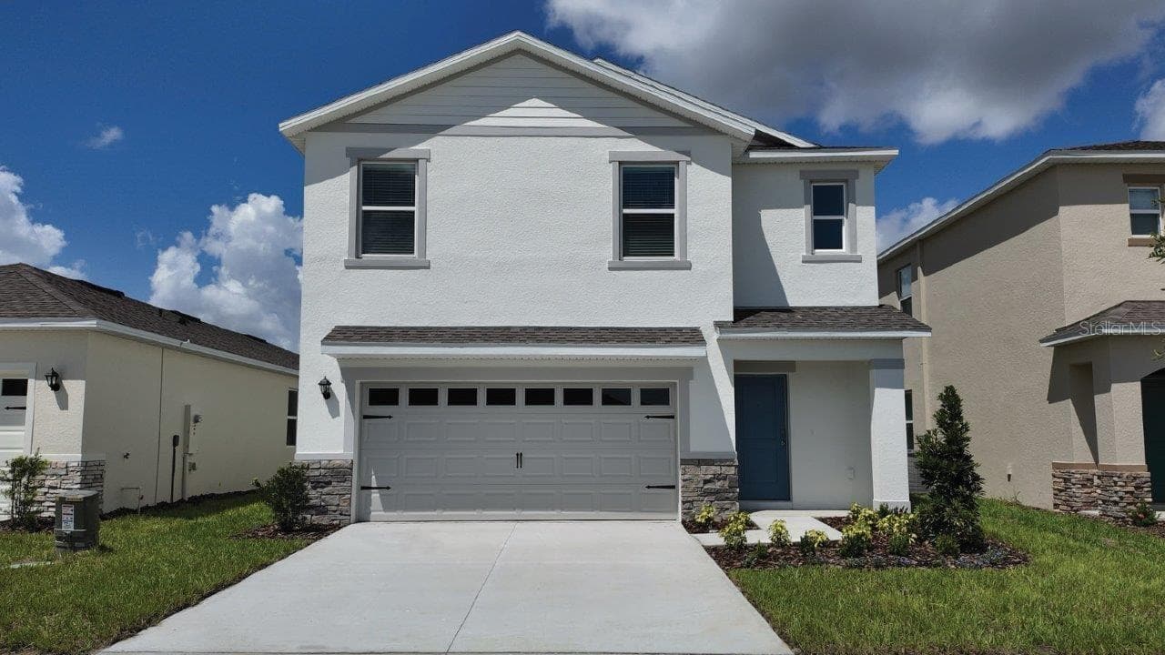 4565 BARBERRY AVE