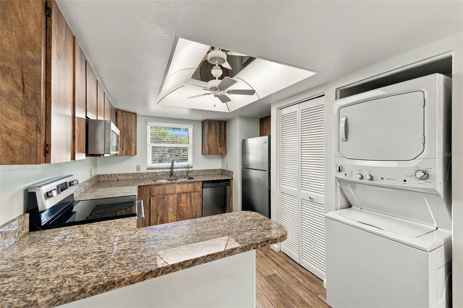 Condominium at 12300 PARK BLVD #106, SEMINOLE, photo 9 of 21