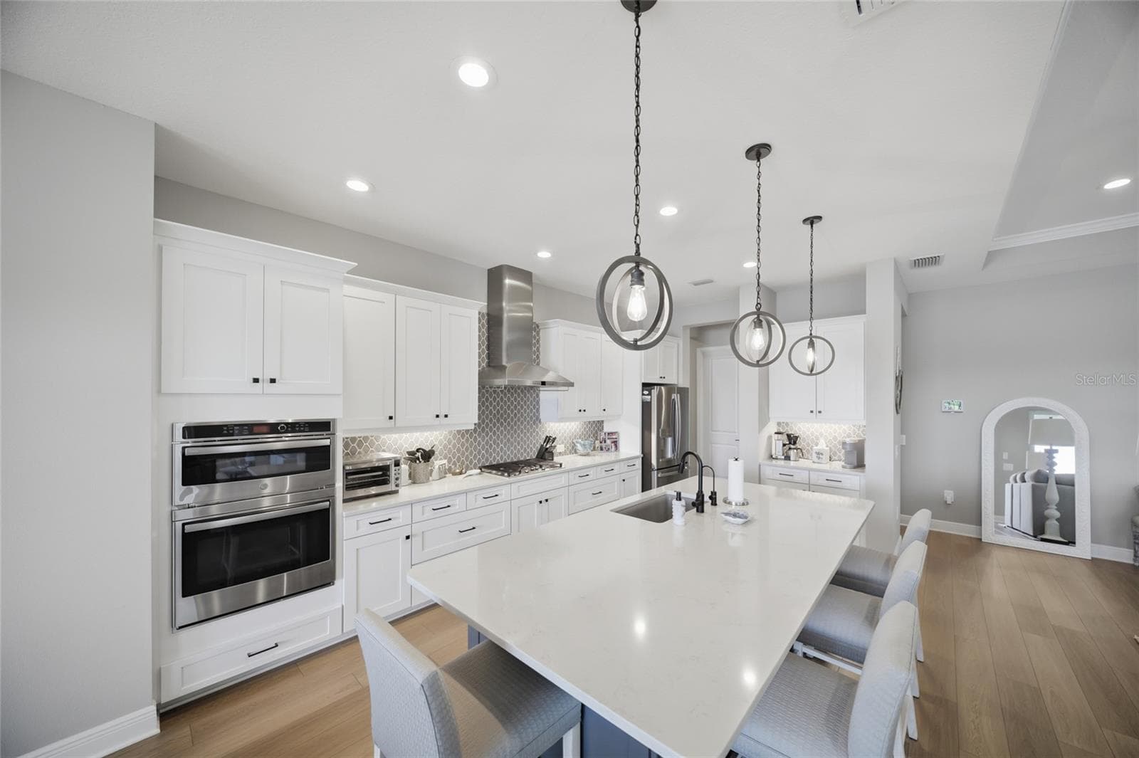 Single Family Residence at 10252 CANAVERAL CIR, SARASOTA, photo 12 of 63