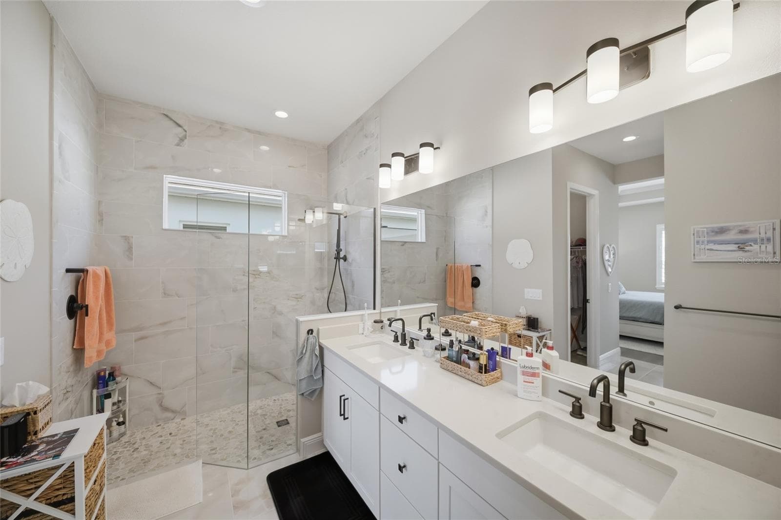 Single Family Residence at 10252 CANAVERAL CIR, SARASOTA, photo 24 of 63