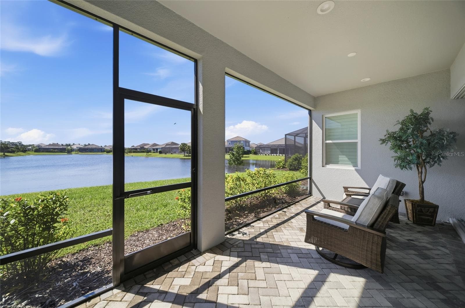 Single Family Residence at 10252 CANAVERAL CIR, SARASOTA, photo 38 of 63