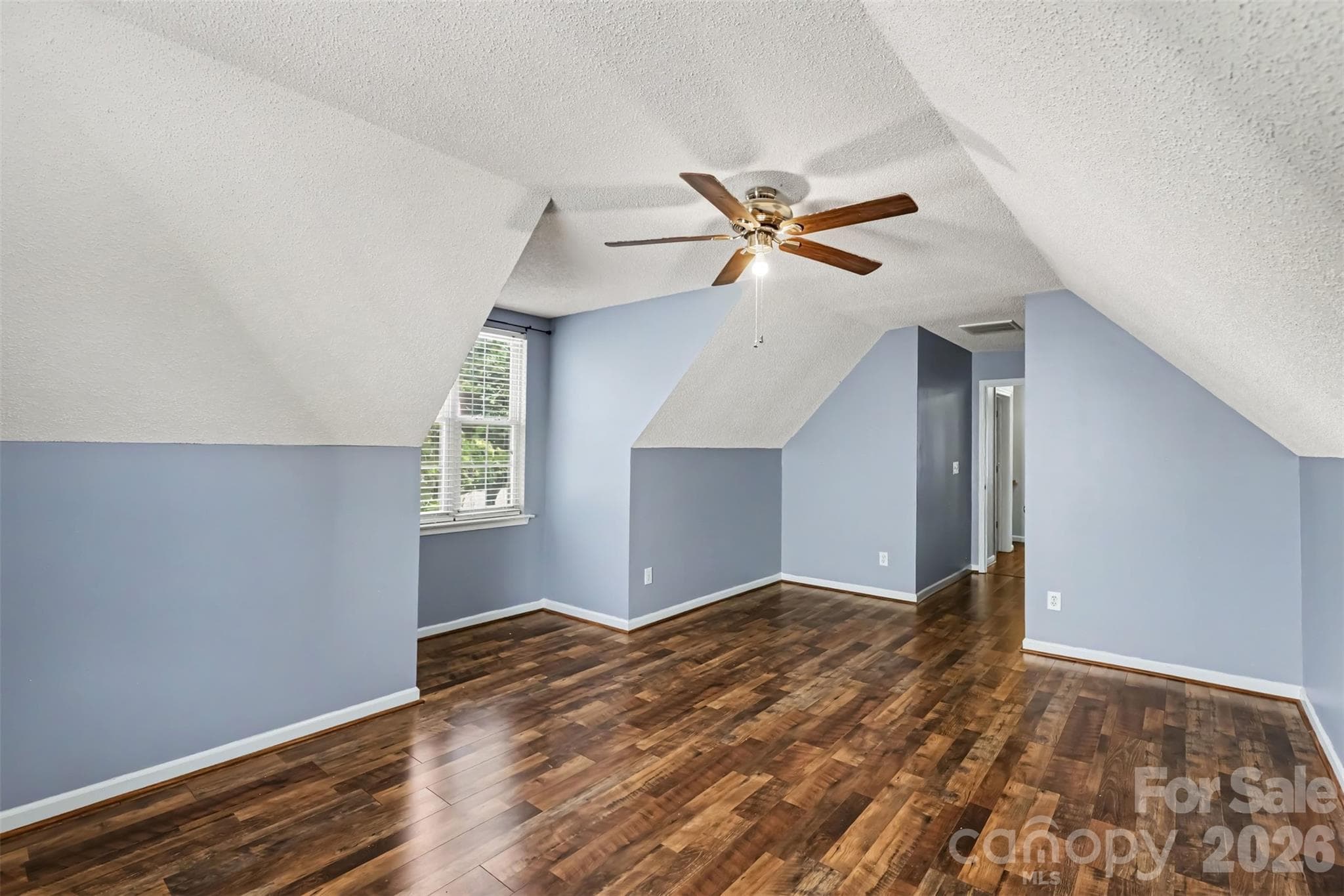 Single Family Residence at 10008 Wild Dogwood Court, Charlotte, photo 16 of 20