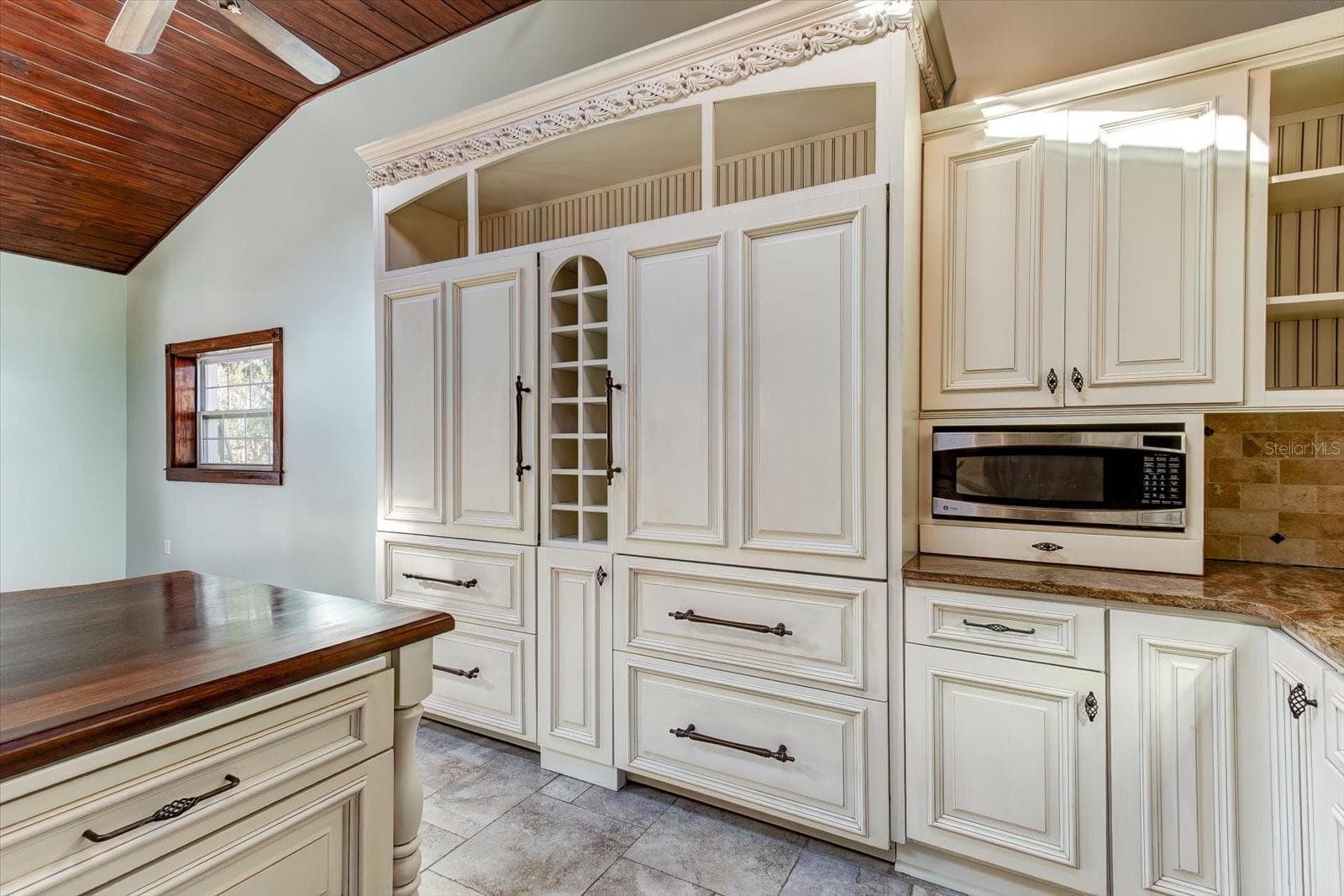 Kitchen - 9793 LAKE GEORGIA DR, ORLANDO
