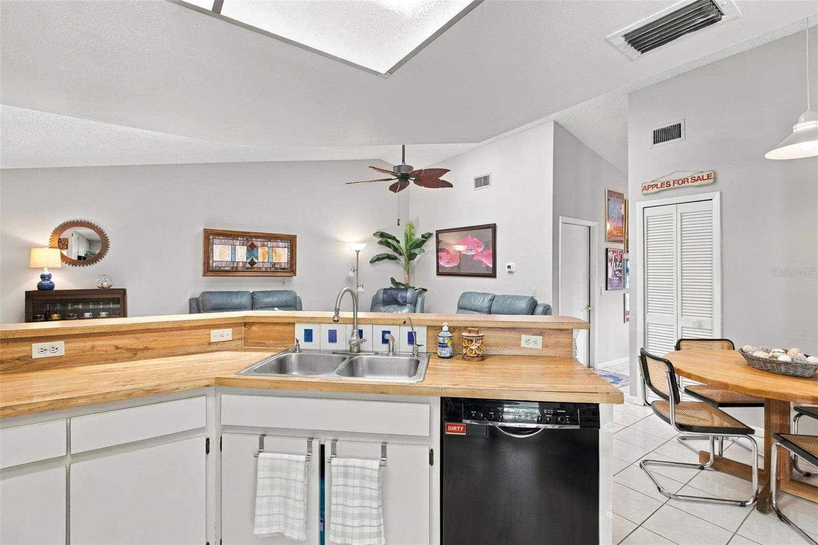 Single Family Residence at 2621 ORCHARD HIGHLANDS DR, PALM HARBOR, photo 24 of 49