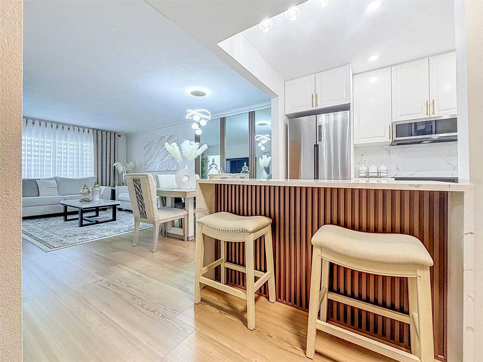 Condominium at 1520 GLEN OAKS DR E #244, SARASOTA, photo 12 of 39