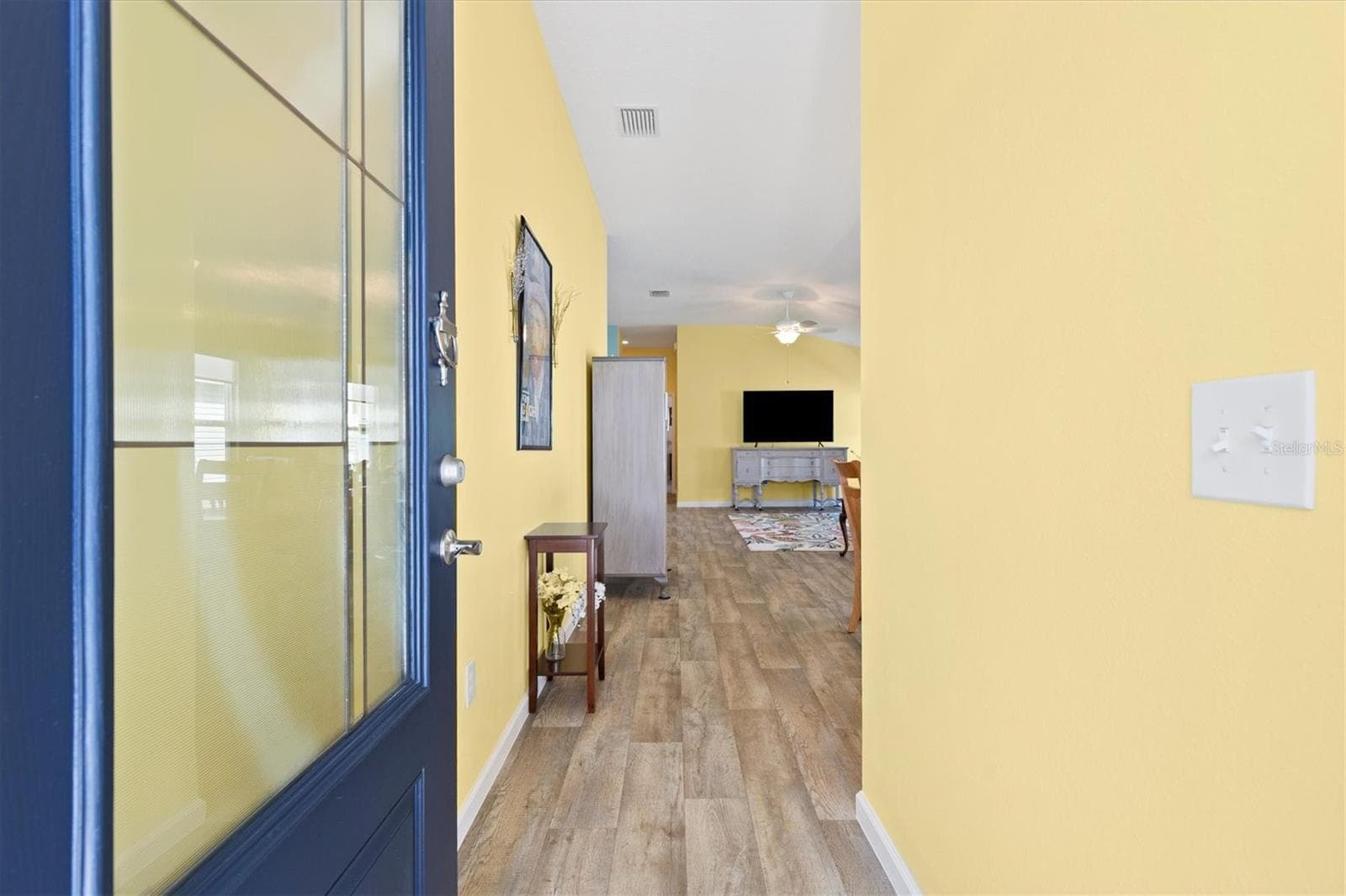 Villa at 1659 SUSAN AVE, THE VILLAGES, photo 2 of 37