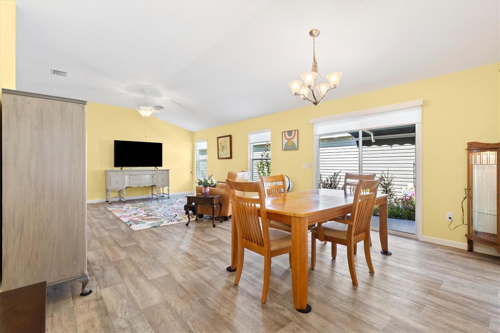 Villa at 1659 SUSAN AVE, THE VILLAGES, photo 3 of 37