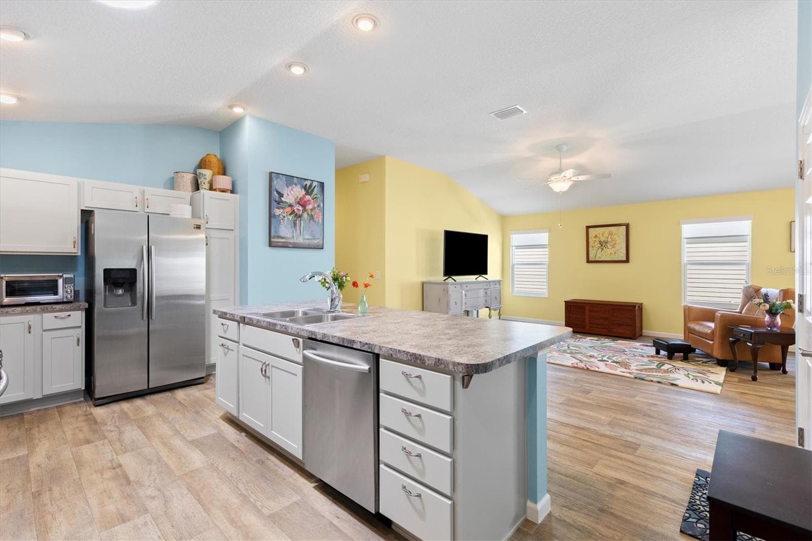 Villa at 1659 SUSAN AVE, THE VILLAGES, photo 12 of 37