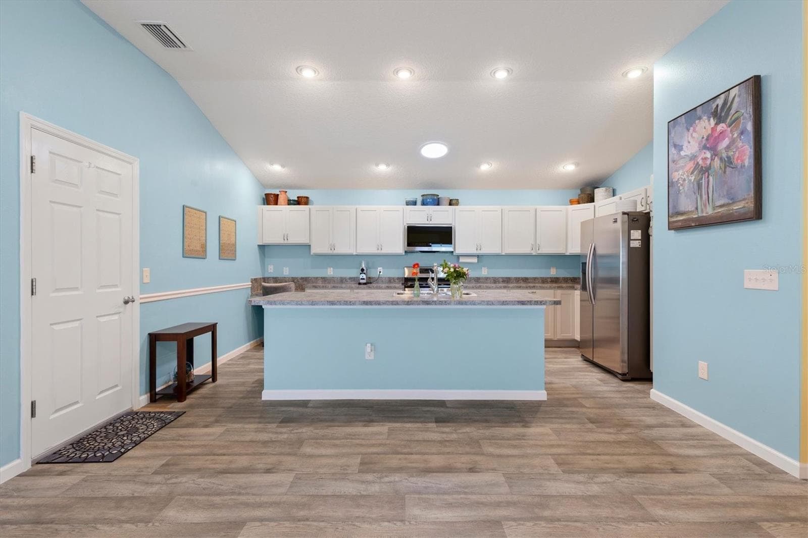 Villa at 1659 SUSAN AVE, THE VILLAGES, photo 14 of 37