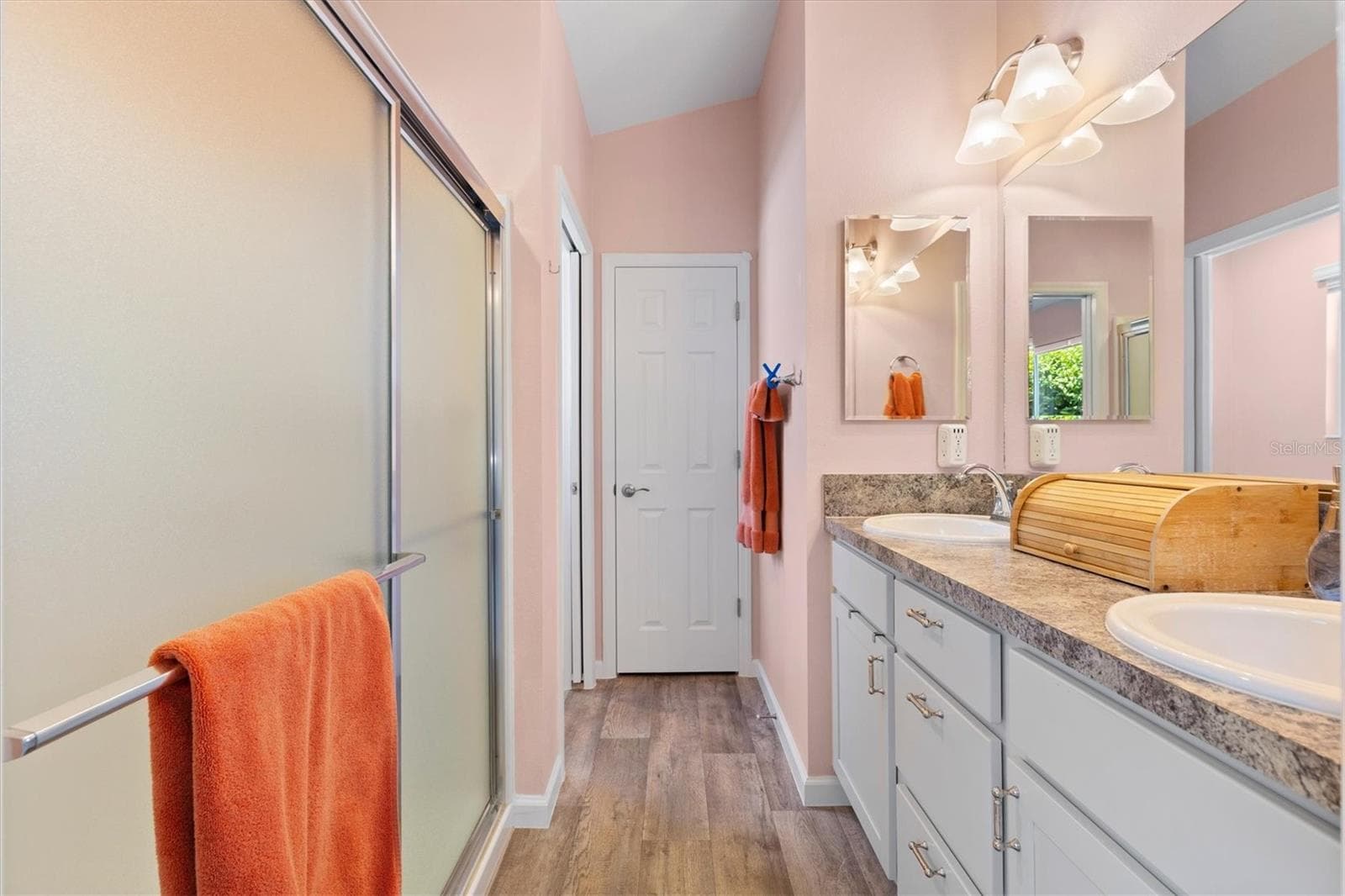 Villa at 1659 SUSAN AVE, THE VILLAGES, photo 17 of 37