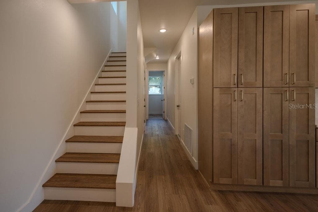 Single Family Residence at 2045 SOUTH ST, OVIEDO, photo 16 of 40