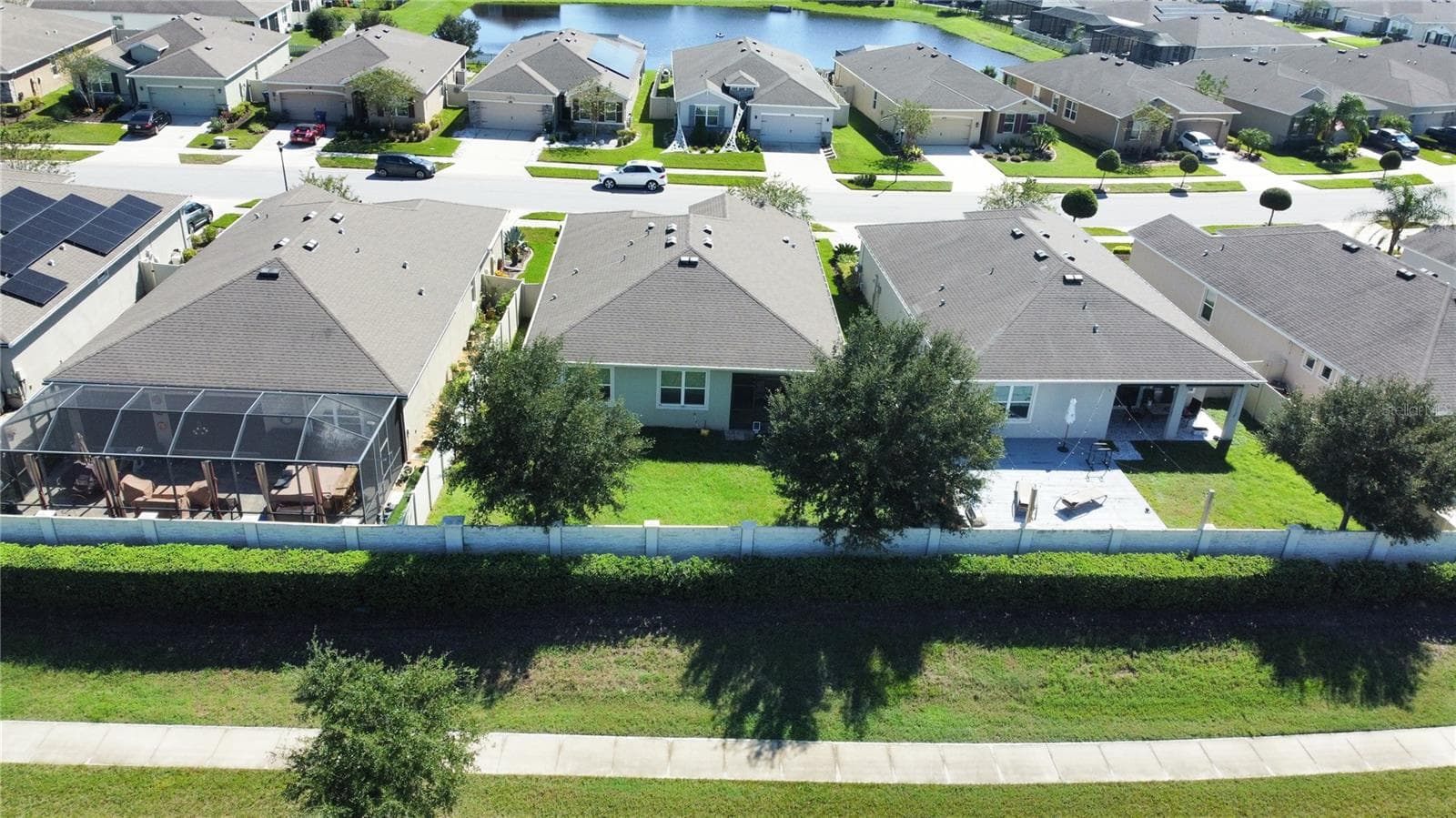 Single Family Residence at 1143 PIPESTONE PL, WESLEY CHAPEL, photo 36 of 45