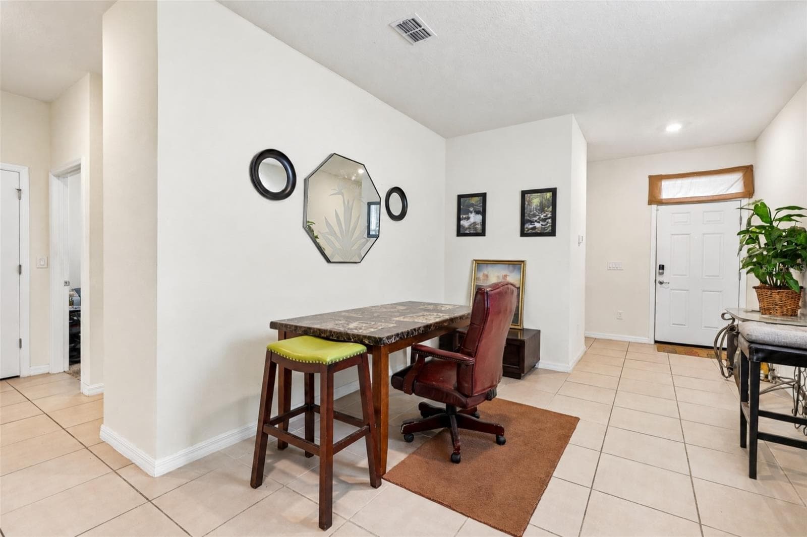 Entry Way/Hallway - 5255 SUNSHINE DR, WILDWOOD