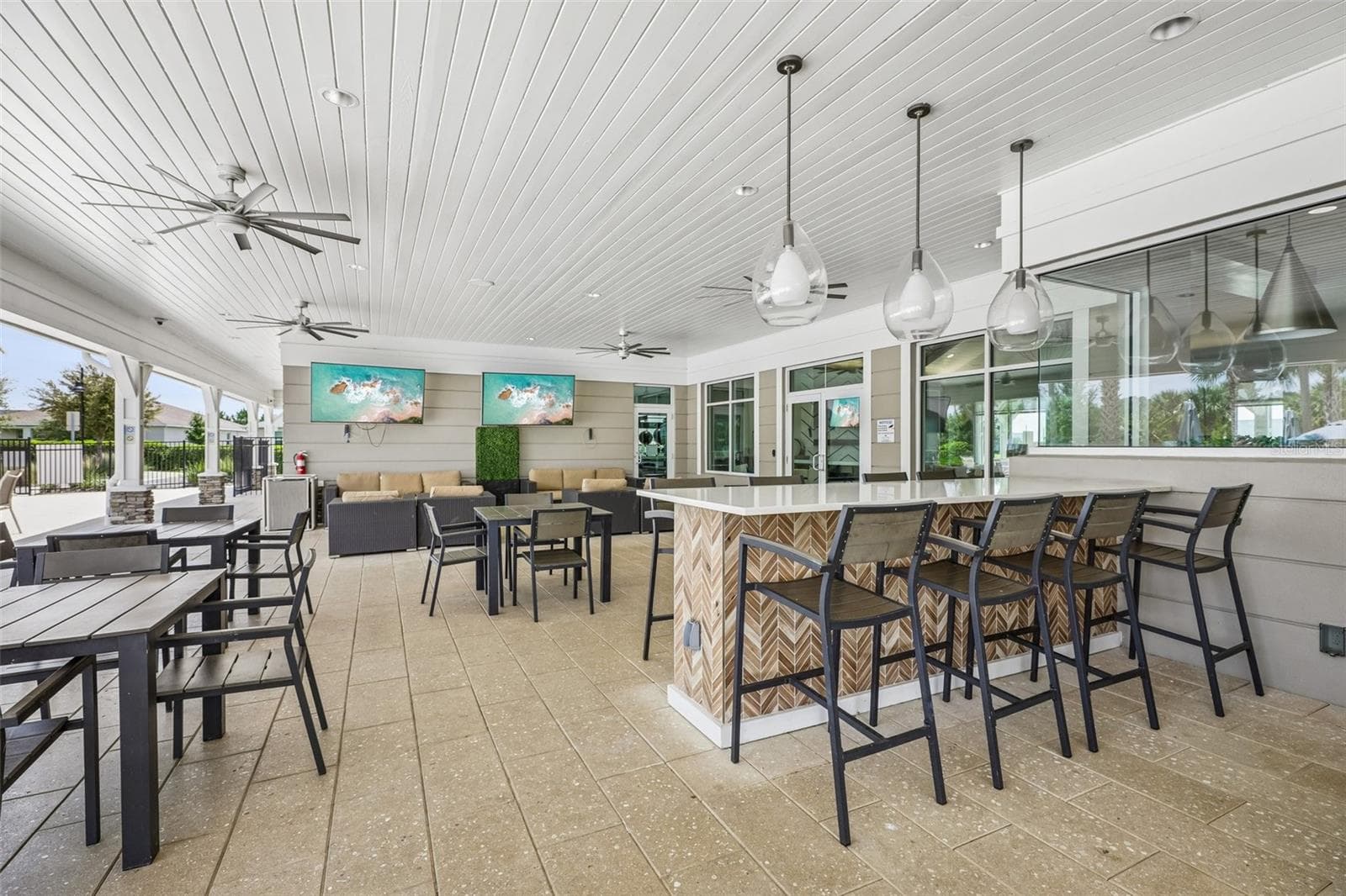 Clubhouse - 5255 SUNSHINE DR, WILDWOOD