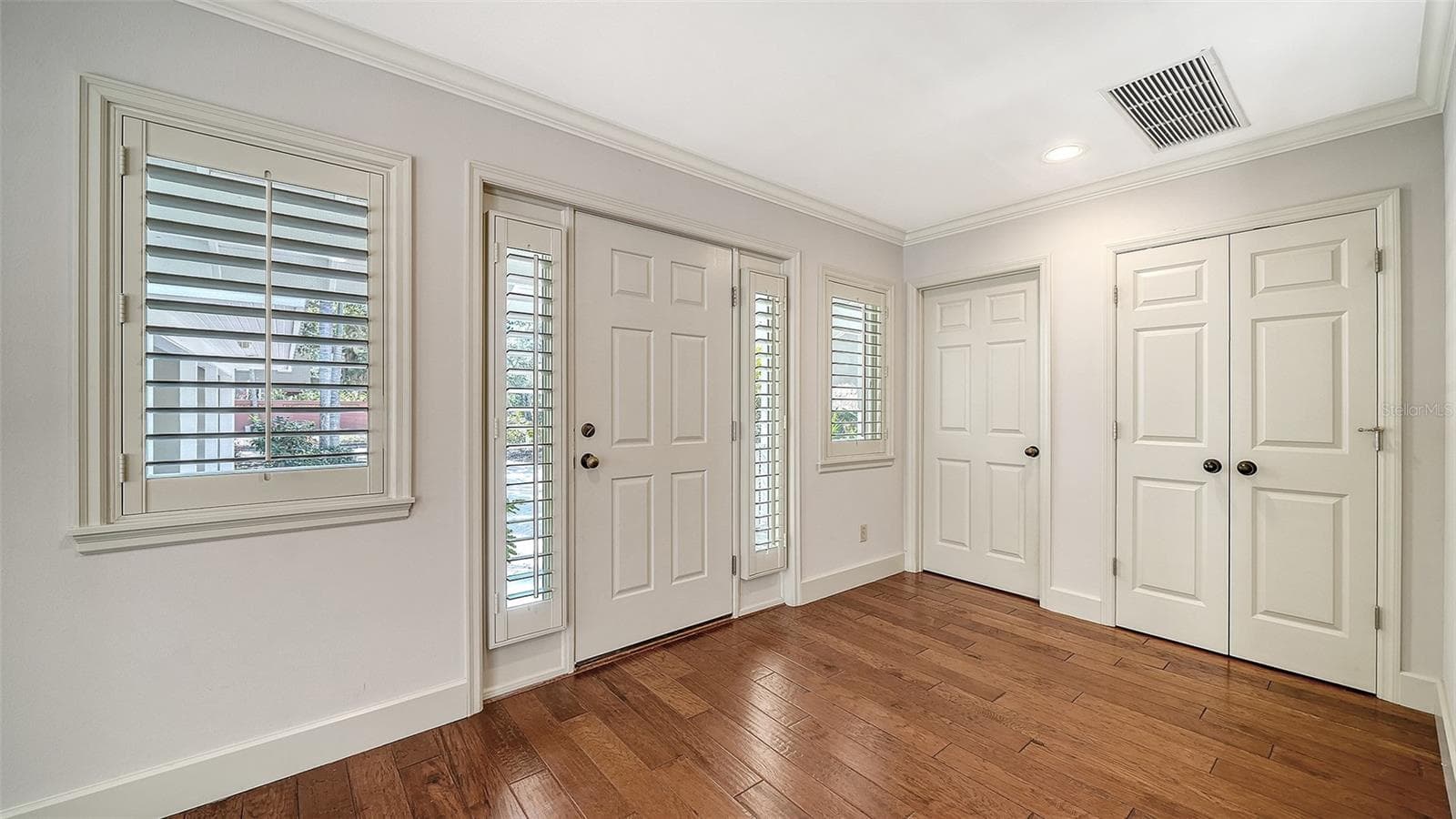 Single Family Residence at 1695 HYDE PARK ST, SARASOTA, photo 11 of 84