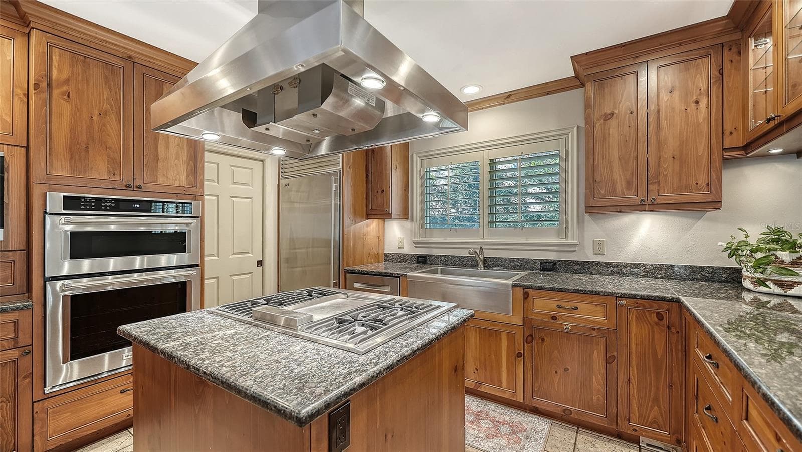 Single Family Residence at 1695 HYDE PARK ST, SARASOTA, photo 20 of 84