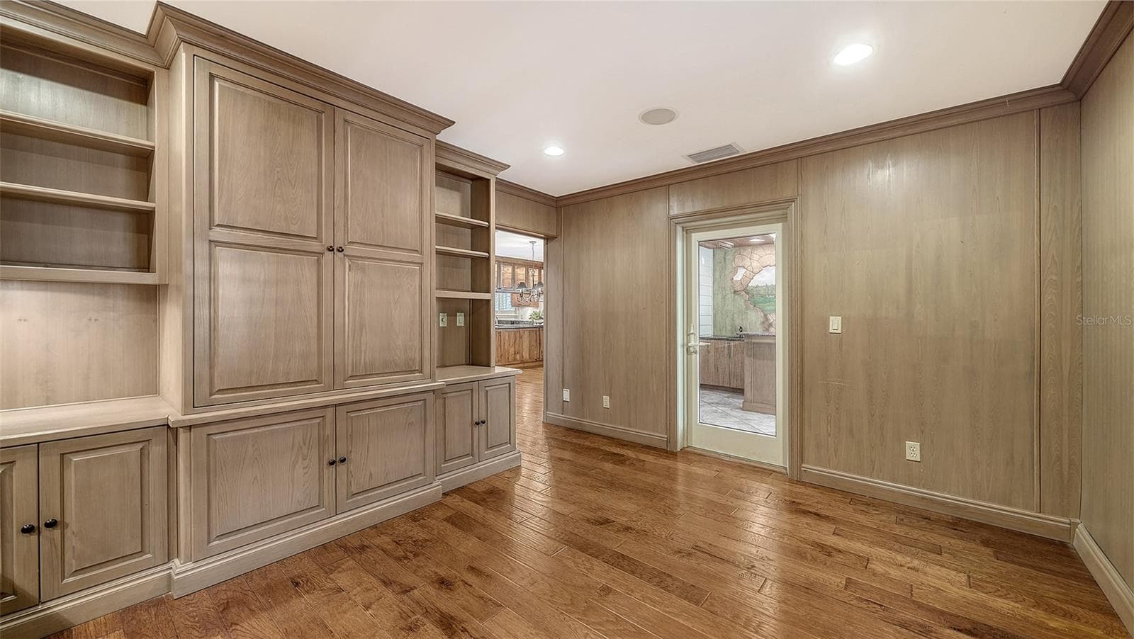 Single Family Residence at 1695 HYDE PARK ST, SARASOTA, photo 26 of 84