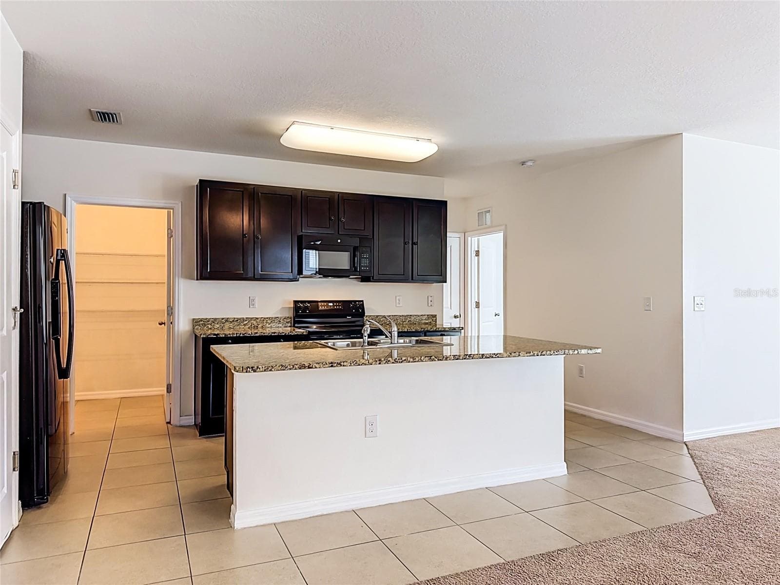 Single Family Residence at 4842 SAN PALERMO DR, BRADENTON, photo 9 of 59