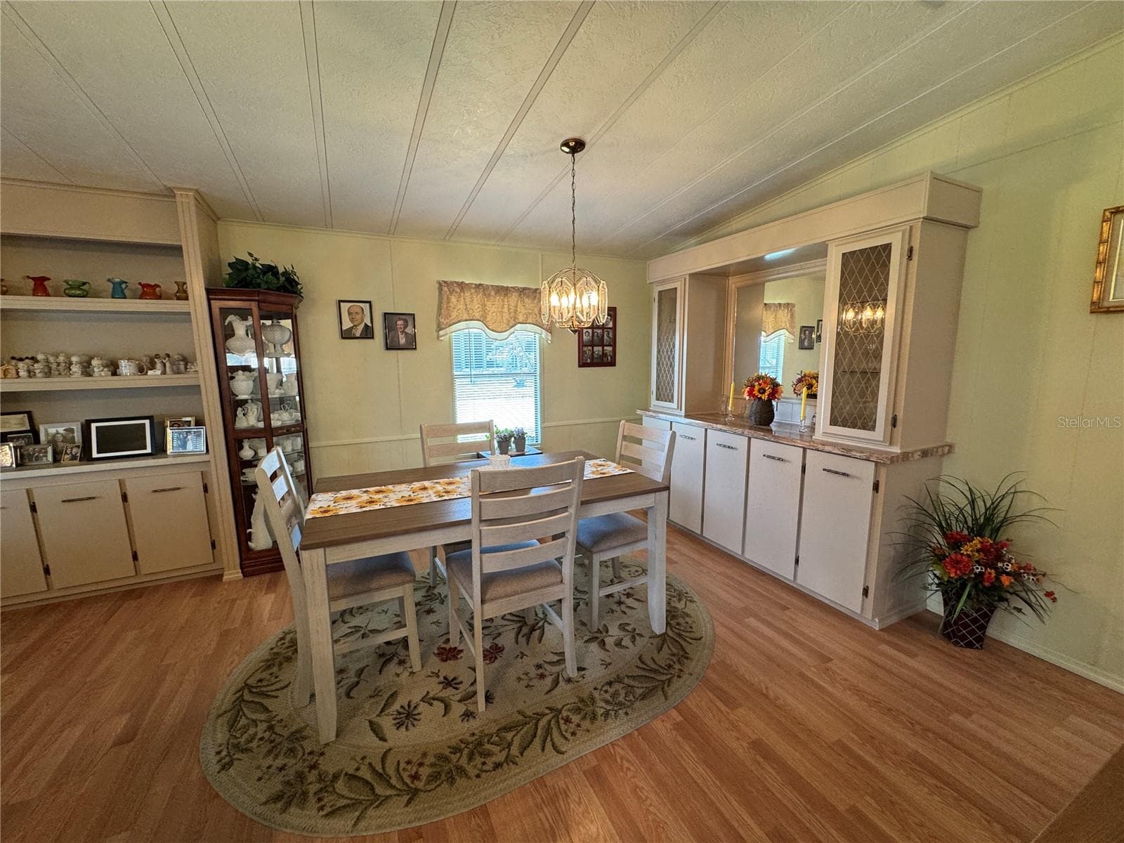 Manufactured Home at 6733 KENSINGTON DR NE, WINTER HAVEN, photo 9 of 71