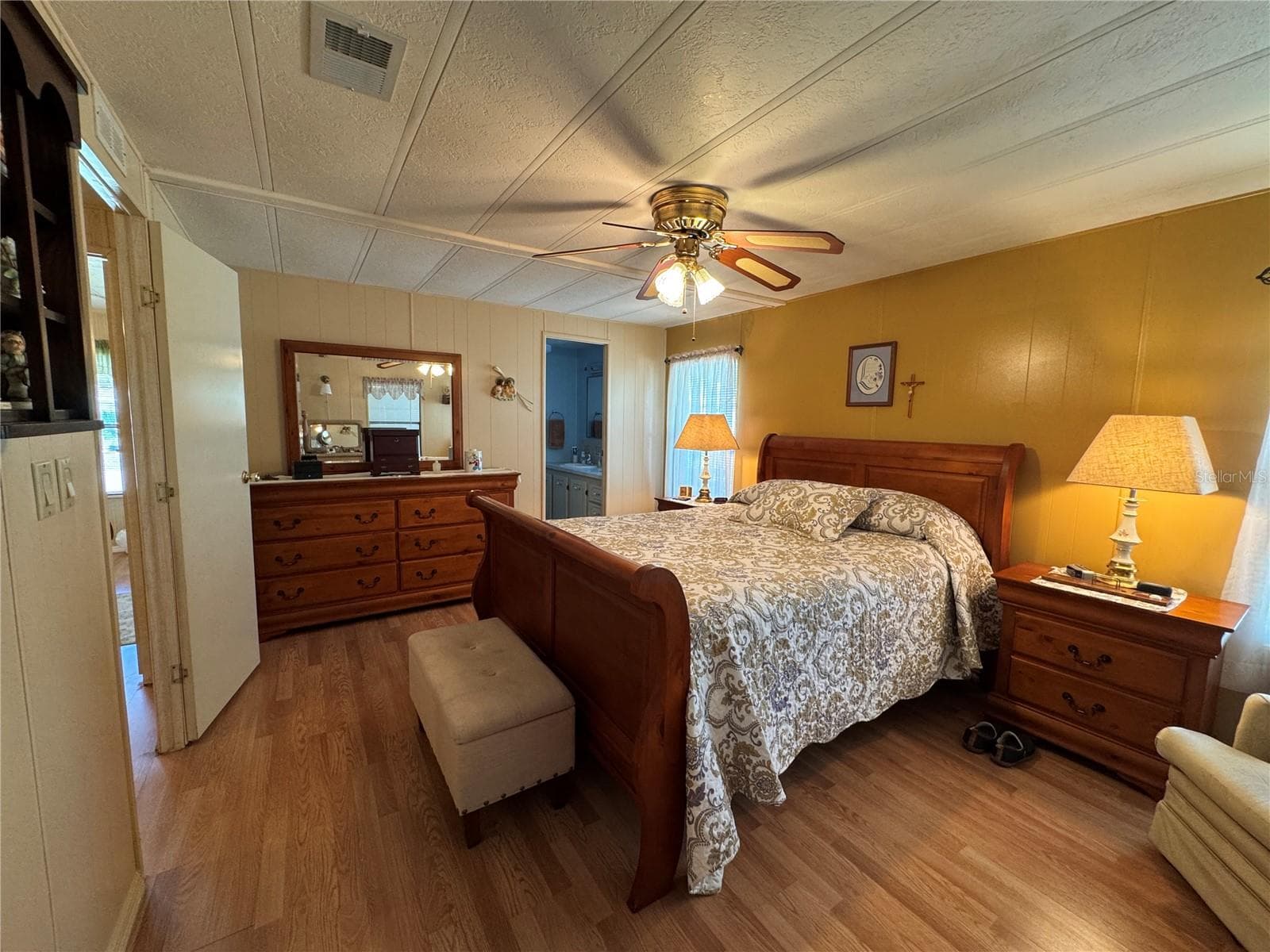Manufactured Home at 6733 KENSINGTON DR NE, WINTER HAVEN, photo 33 of 71