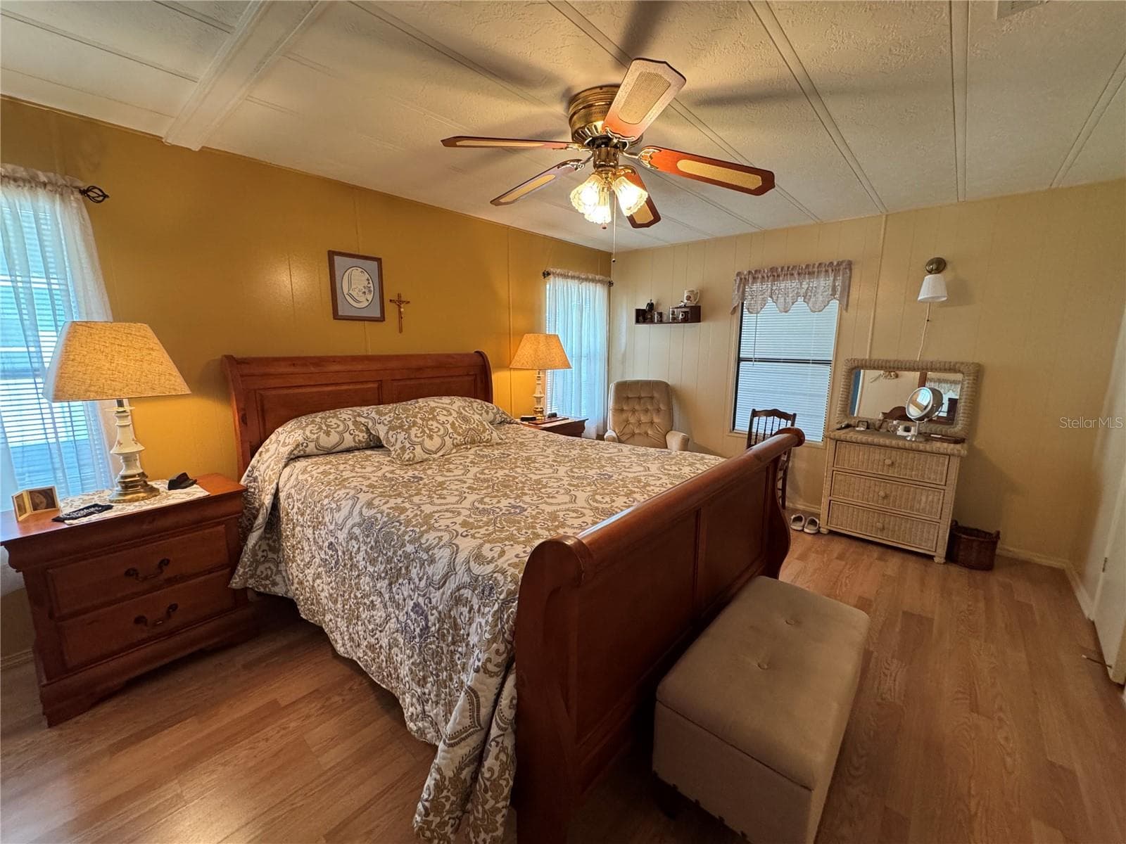 Manufactured Home at 6733 KENSINGTON DR NE, WINTER HAVEN, photo 35 of 71