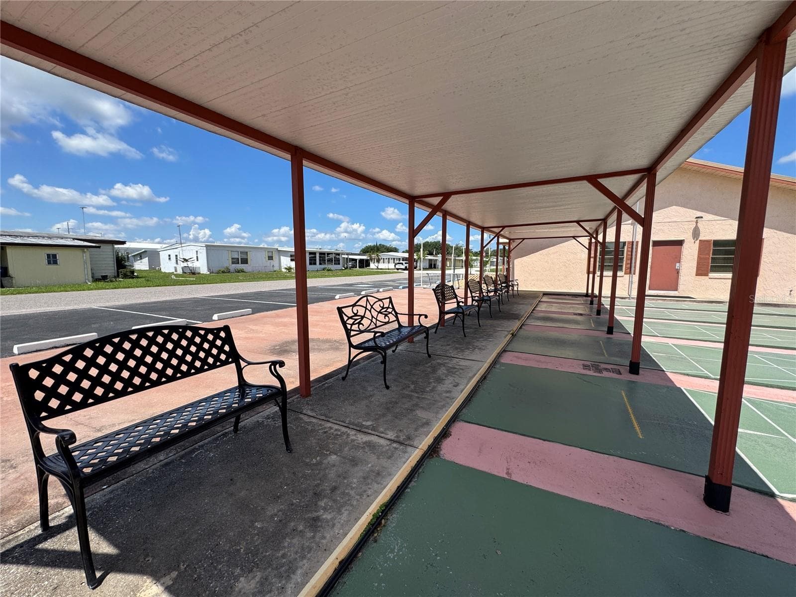 Manufactured Home at 6733 KENSINGTON DR NE, WINTER HAVEN, photo 50 of 71