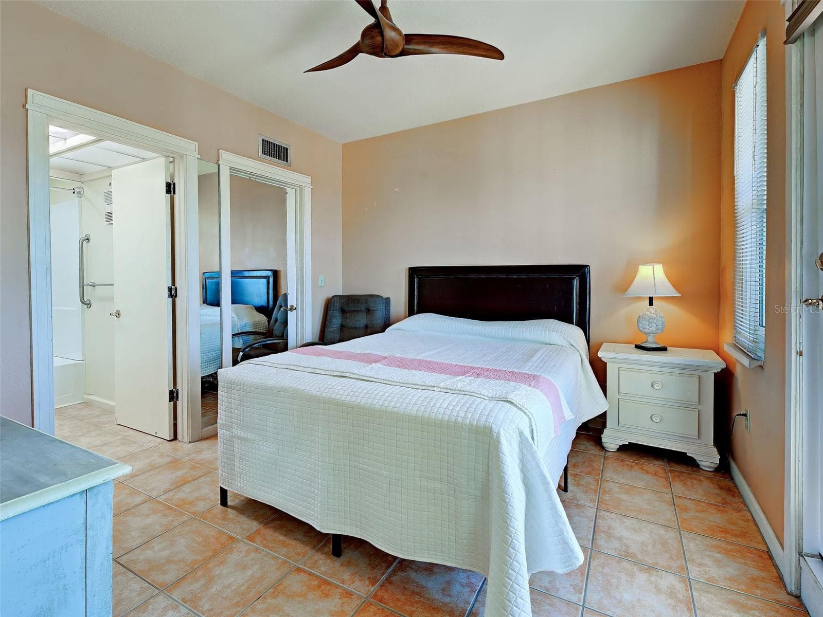 Condominium at 238 TAMPA AVE W #15C/314, VENICE, photo 16 of 41