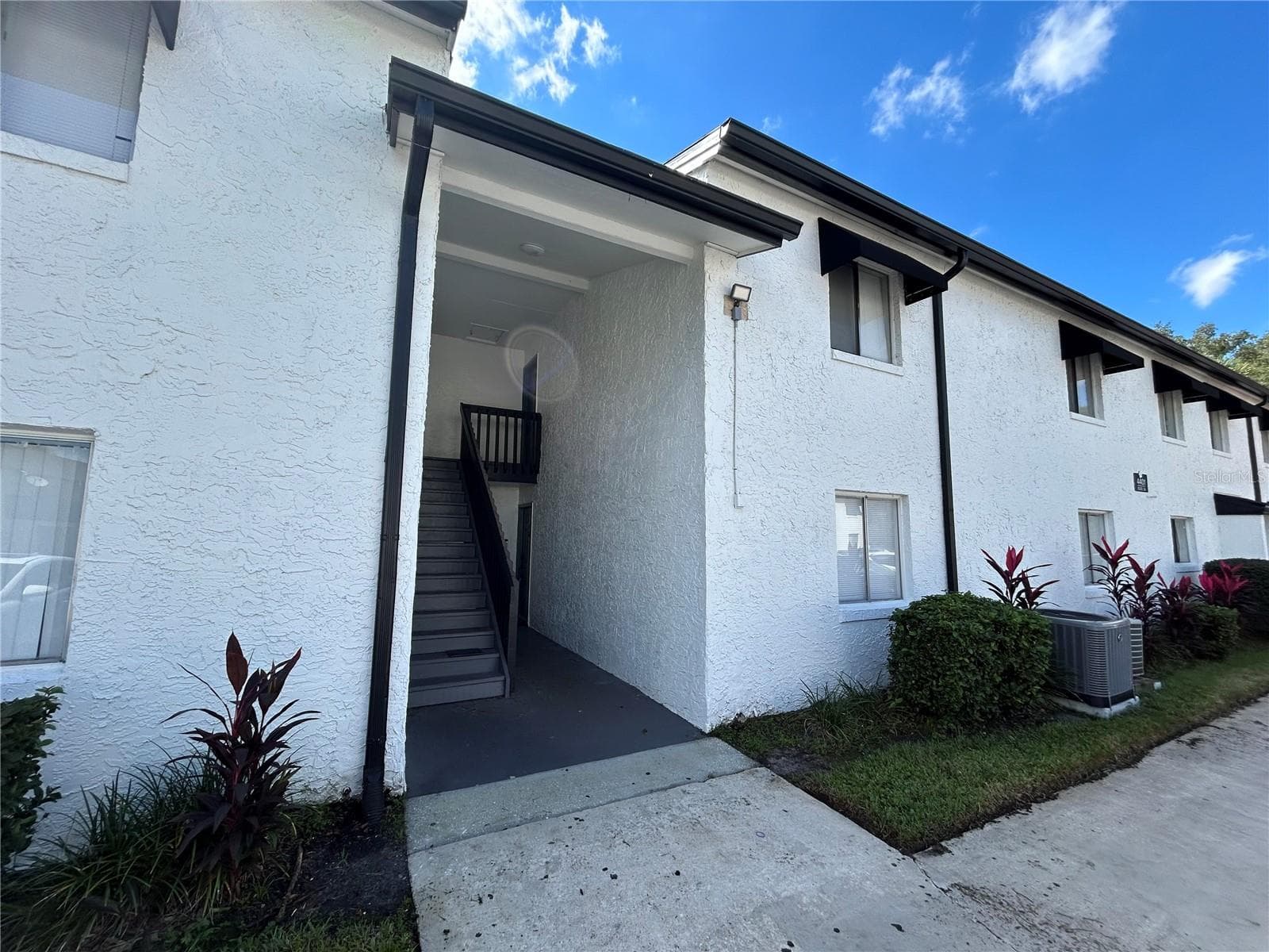 4401 S SEMORAN BLVD #4