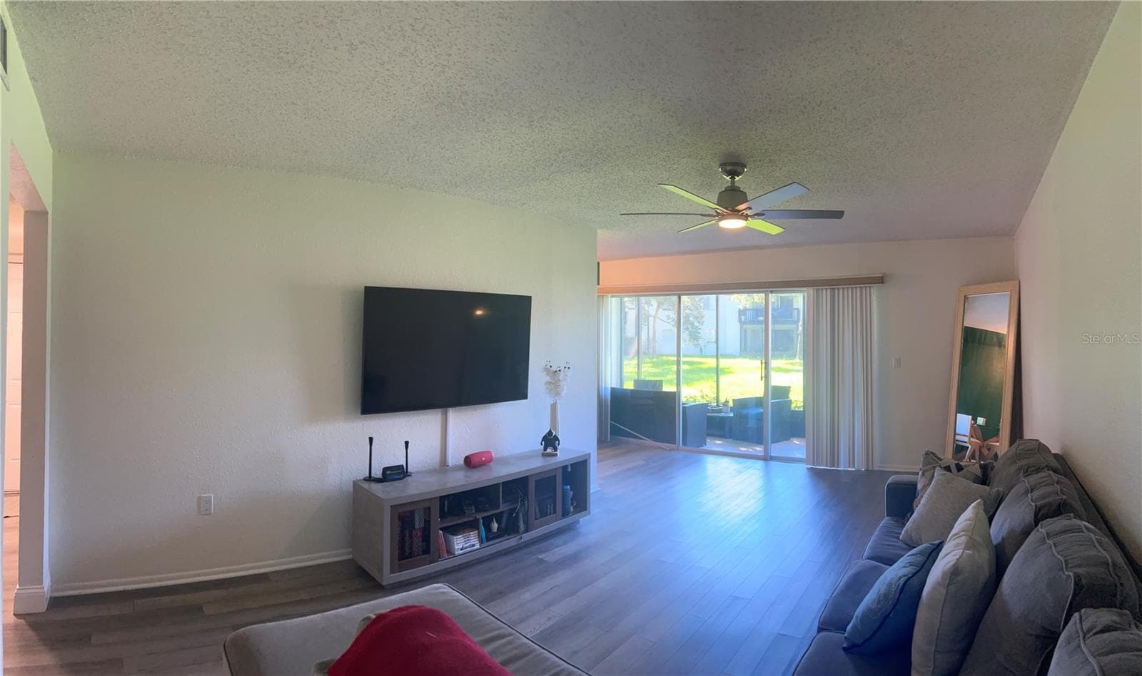 Condominium at 4401 S SEMORAN BLVD #4, ORLANDO, photo 8 of 21