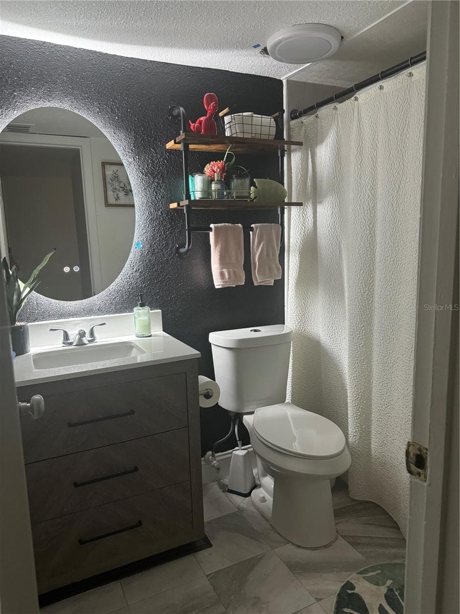 Condominium at 4401 S SEMORAN BLVD #4, ORLANDO, photo 15 of 21