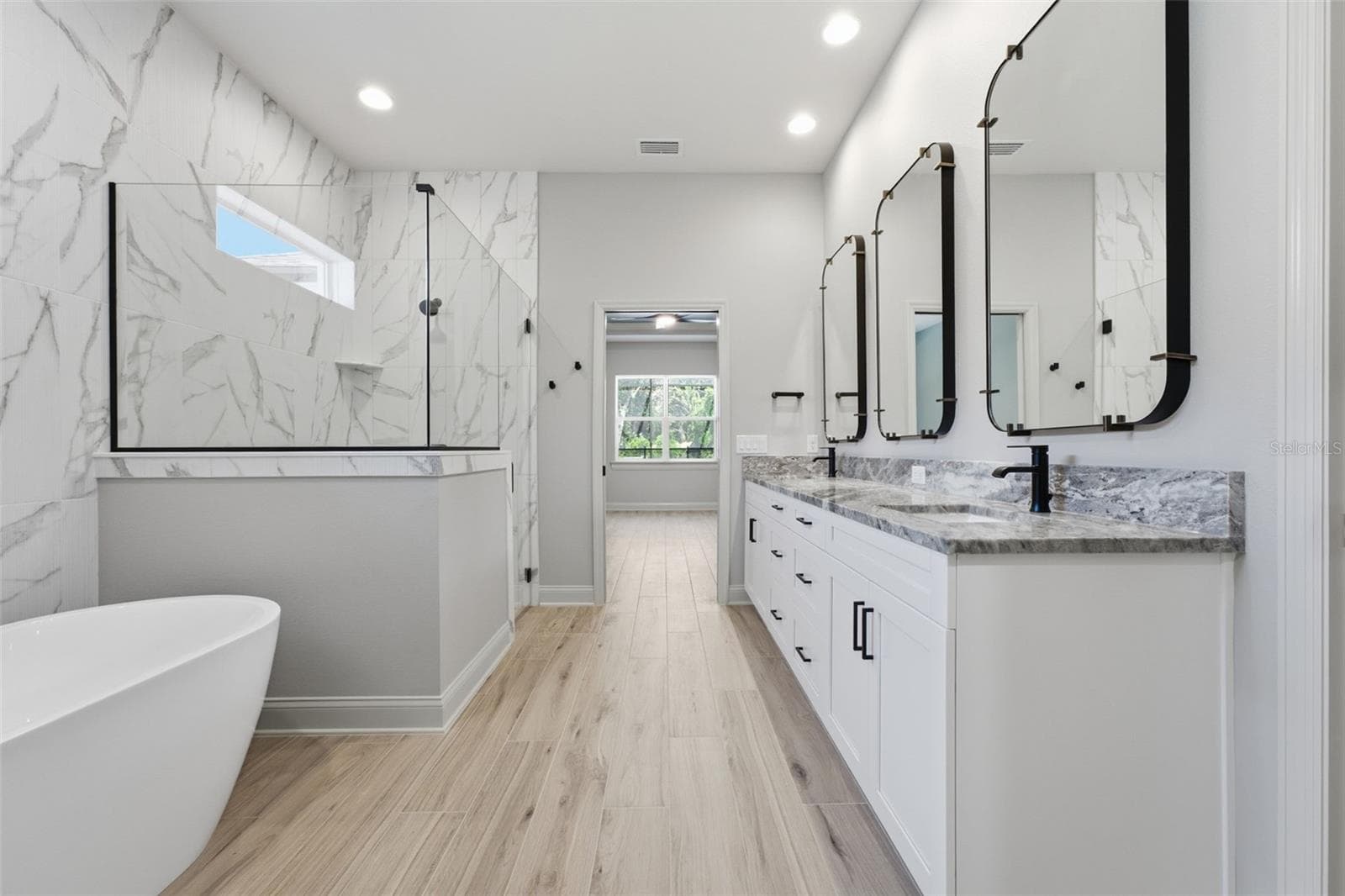 Single Family Residence at 4232 HAVEN LAKE CT, LAKELAND, photo 32 of 57