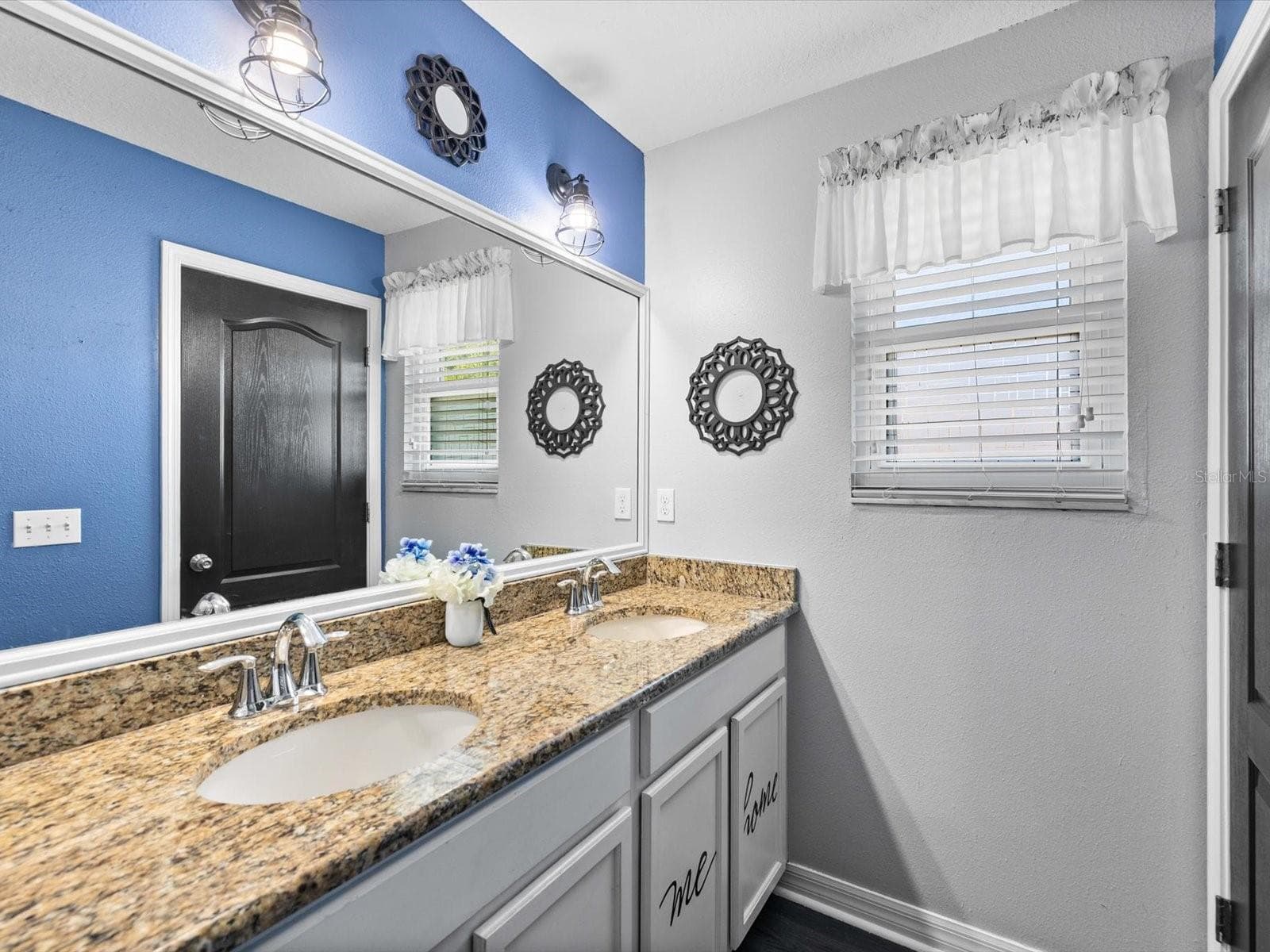 Single Family Residence at 11695 CRESTRIDGE LOOP, NEW PORT RICHEY, photo 27 of 70