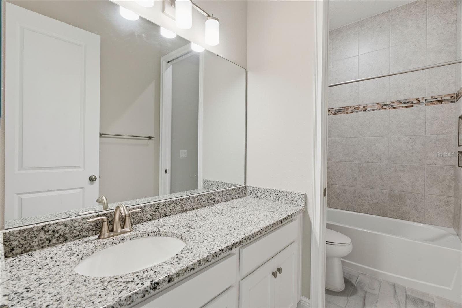 Single Family Residence at 814 TIRANO WAY, RUSKIN, photo 49 of 71