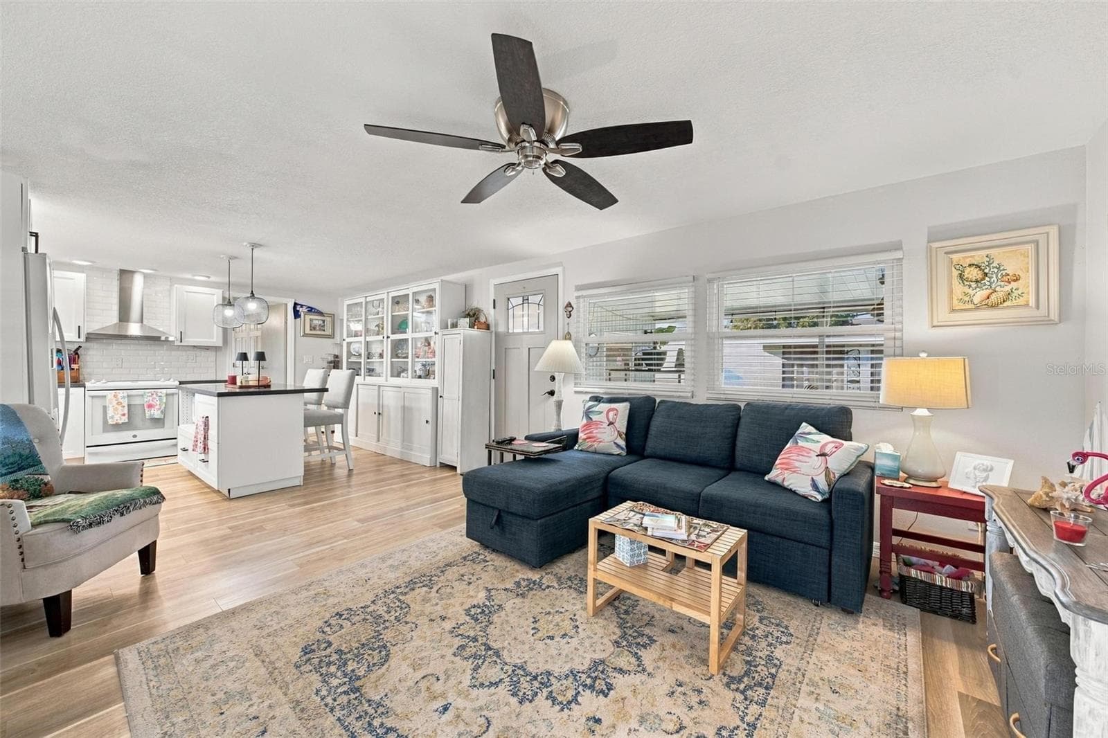 Living Room - 39 HAWAIIAN WAY, LEESBURG