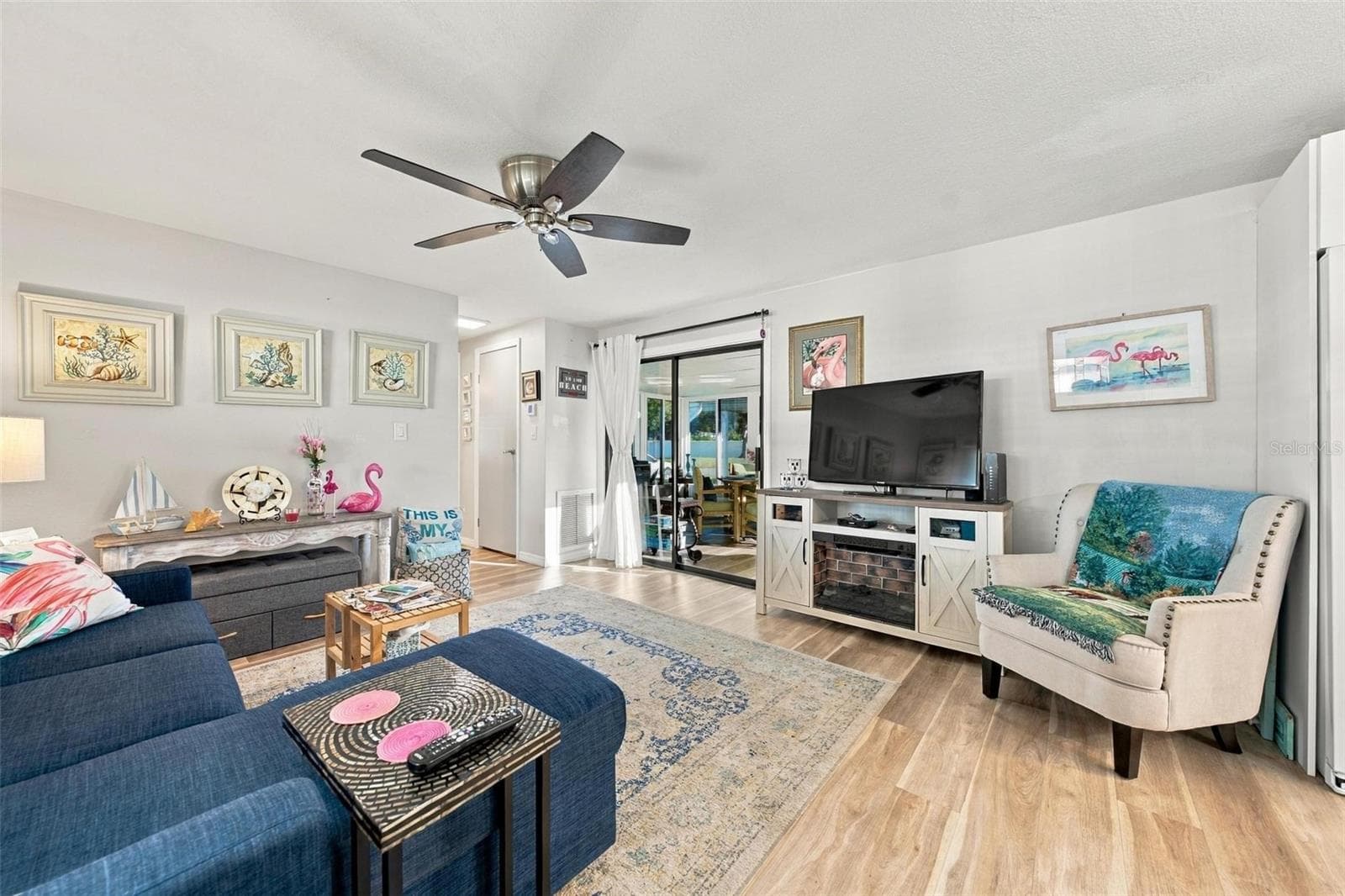 Living Room - 39 HAWAIIAN WAY, LEESBURG