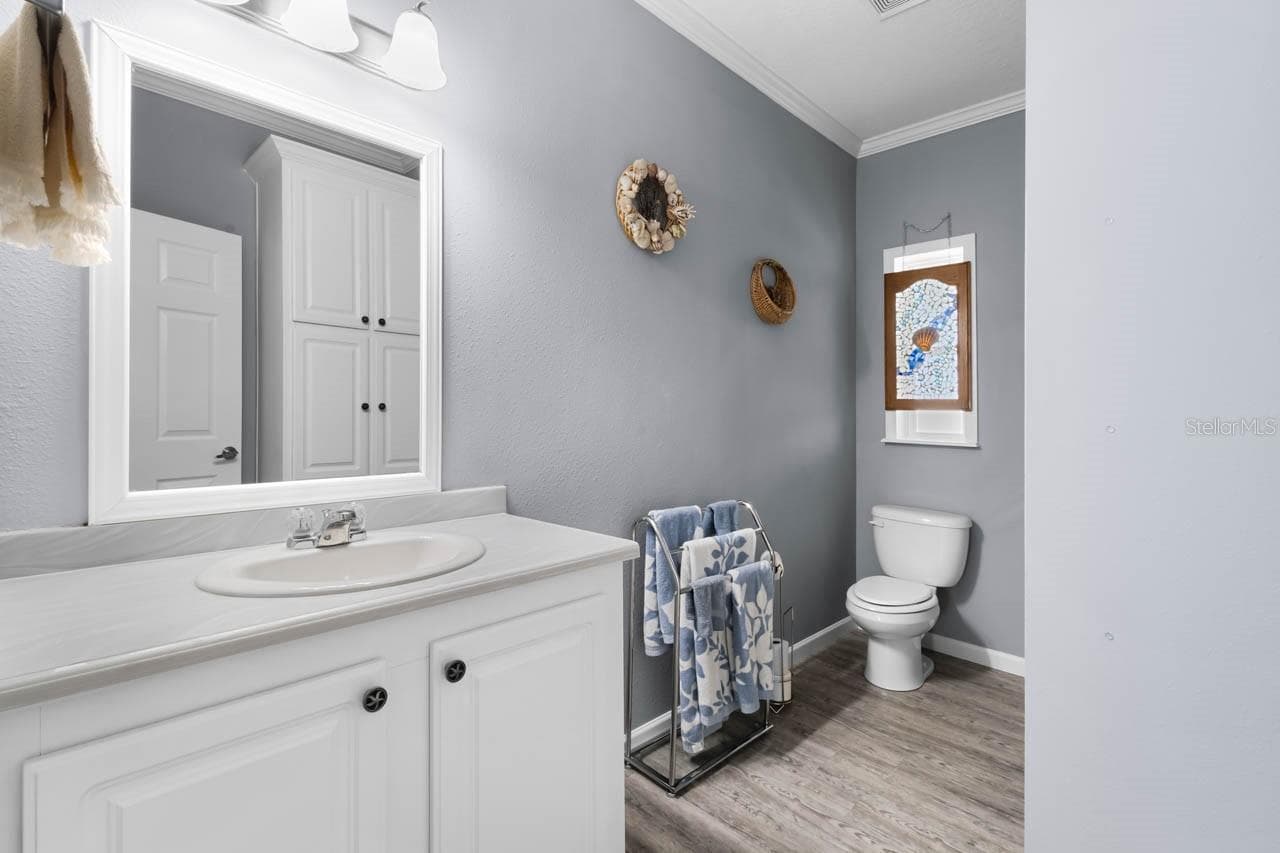 Bath 2 - 102 E SAINT LUCIA LOOP, APOLLO BEACH