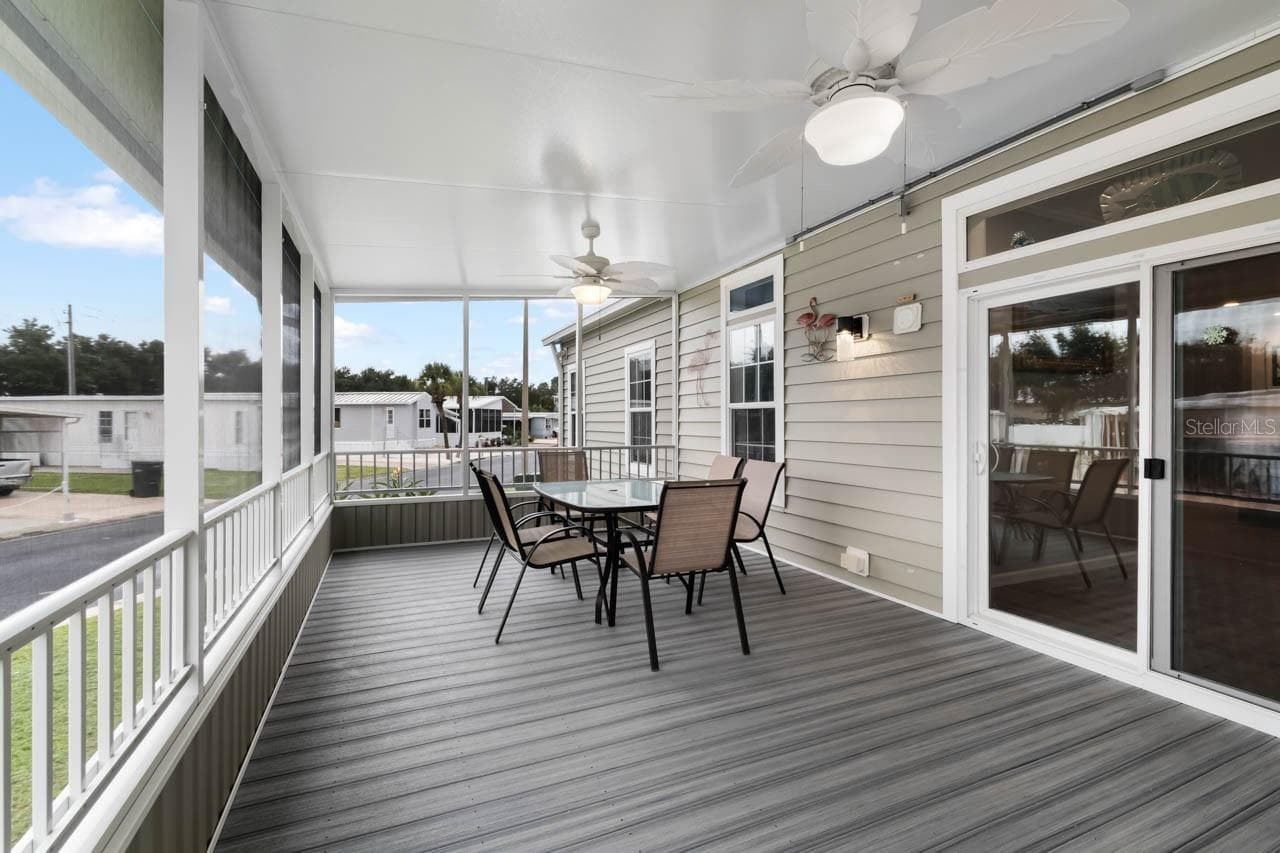 Lanai - 102 E SAINT LUCIA LOOP, APOLLO BEACH