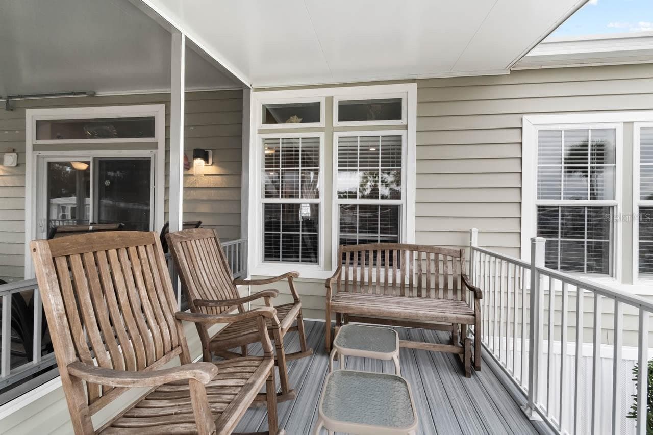 Manufactured Home at 102 E SAINT LUCIA LOOP, APOLLO BEACH, photo 33 of 49