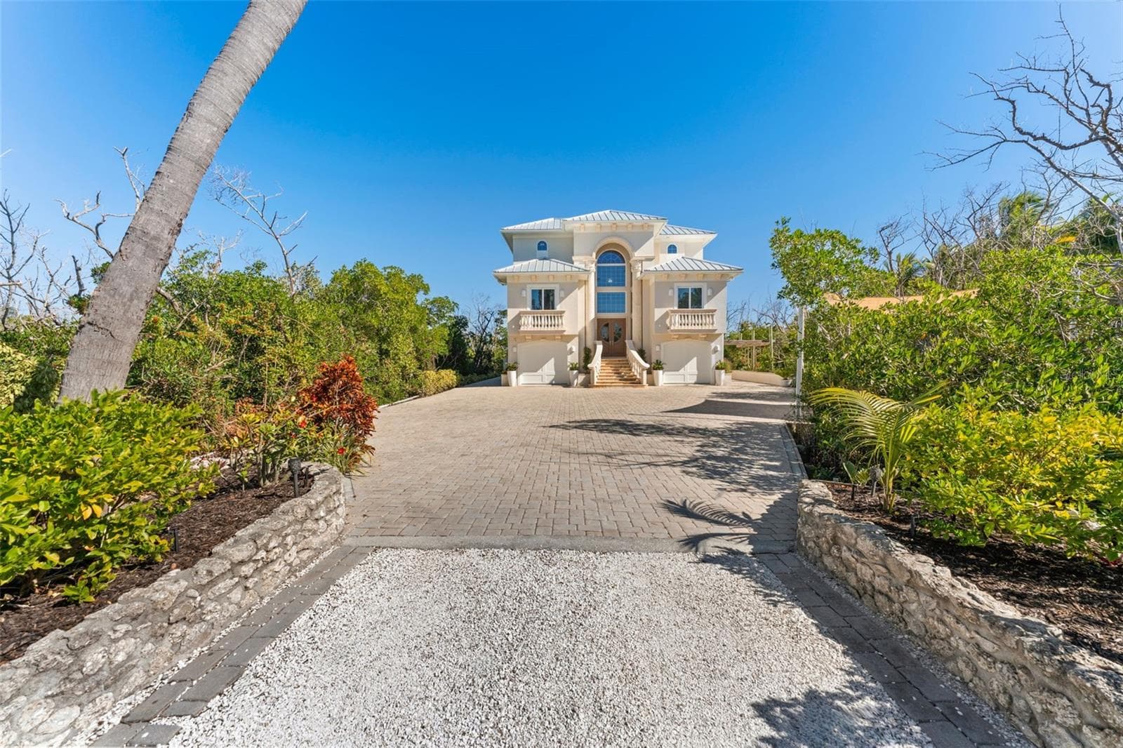 Single Family Residence at 4150 SNAIL ISLAND CT, BOCA GRANDE, photo 7 of 99